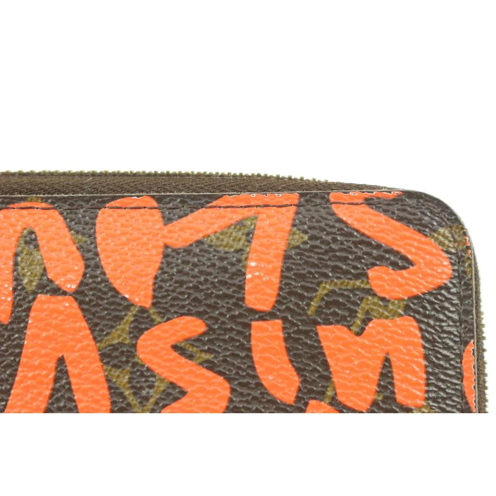 Louis Vuitton Stephen Sprouse Orange Graffiti Zippy Wallet Long Zip Around  ref.495905 - Joli Closet