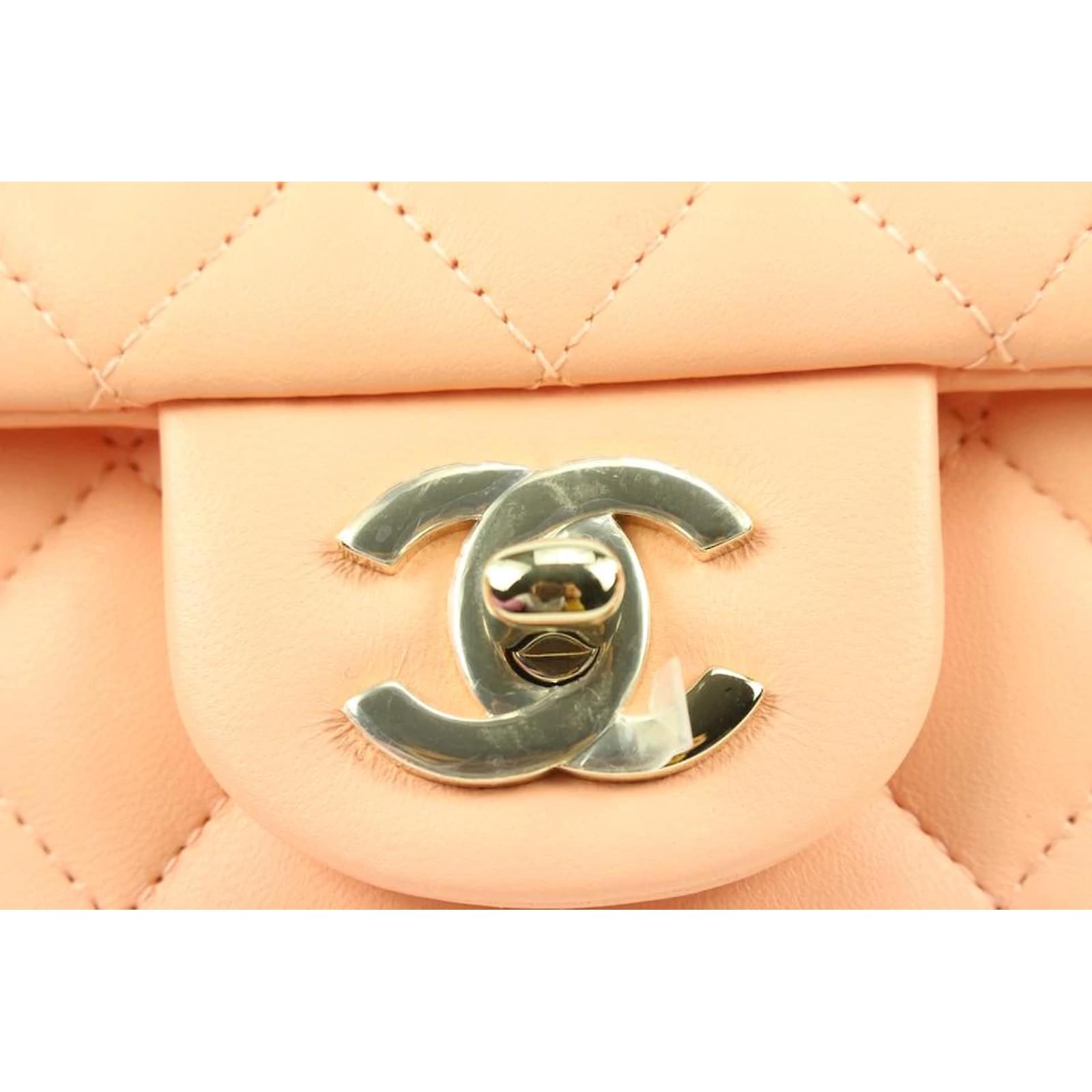 Chanel 22c Light Orange Quilted Lamb Rectangular Mini Classic Flap Leather  ref.496806 - Joli Closet