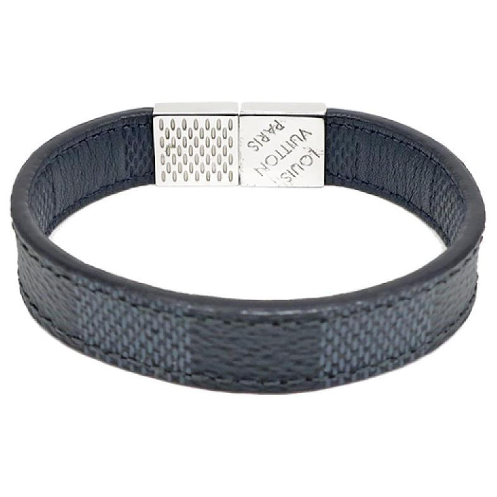 Louis Vuitton Pull It Bracelet - Silver-Tone Metal Bangle, Bracelets -  LOU293598
