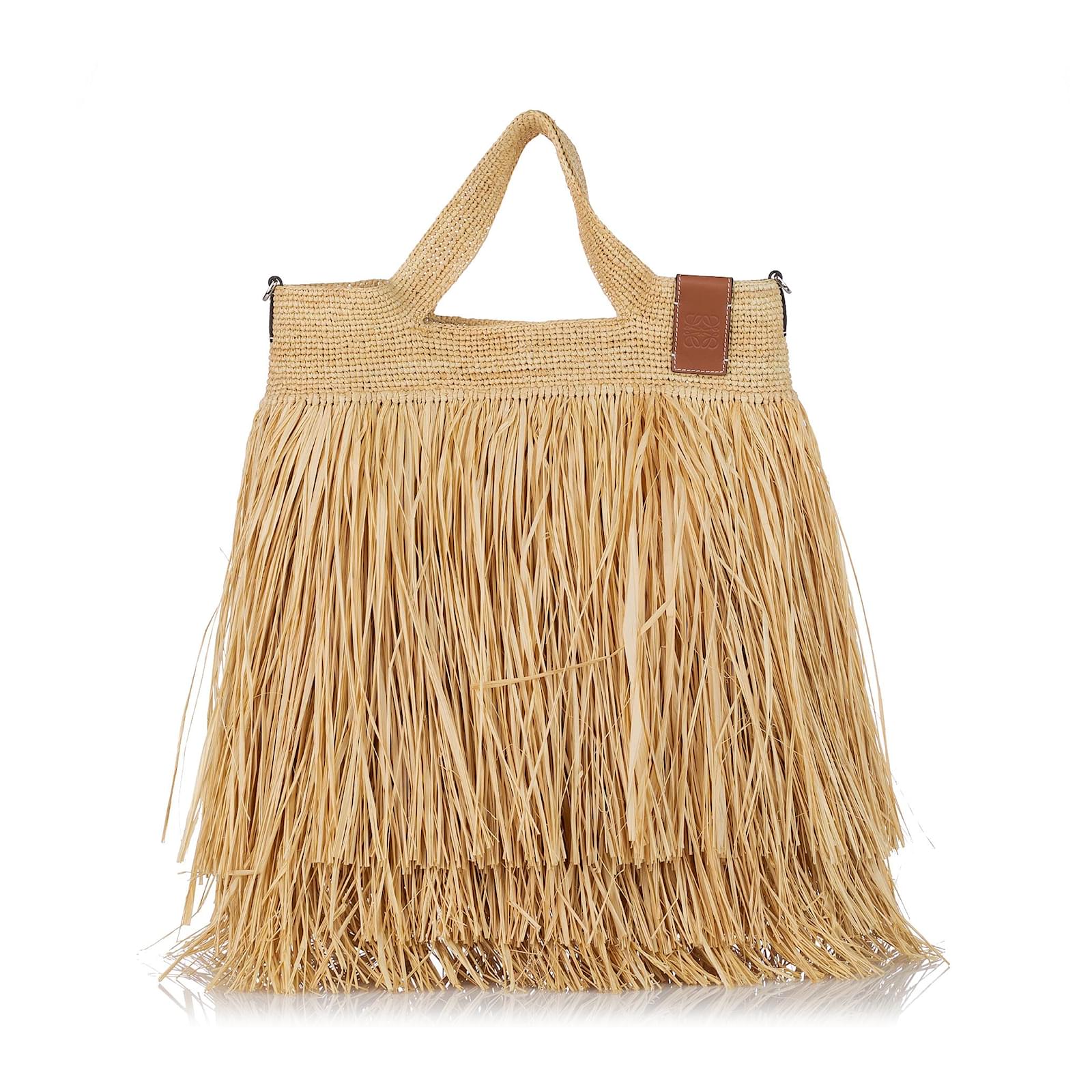 Loewe Brown Paulas Ibiza Slit Raffia Fringe Satchel Beige Leather  Pony-style calfskin ref.475943 - Joli Closet