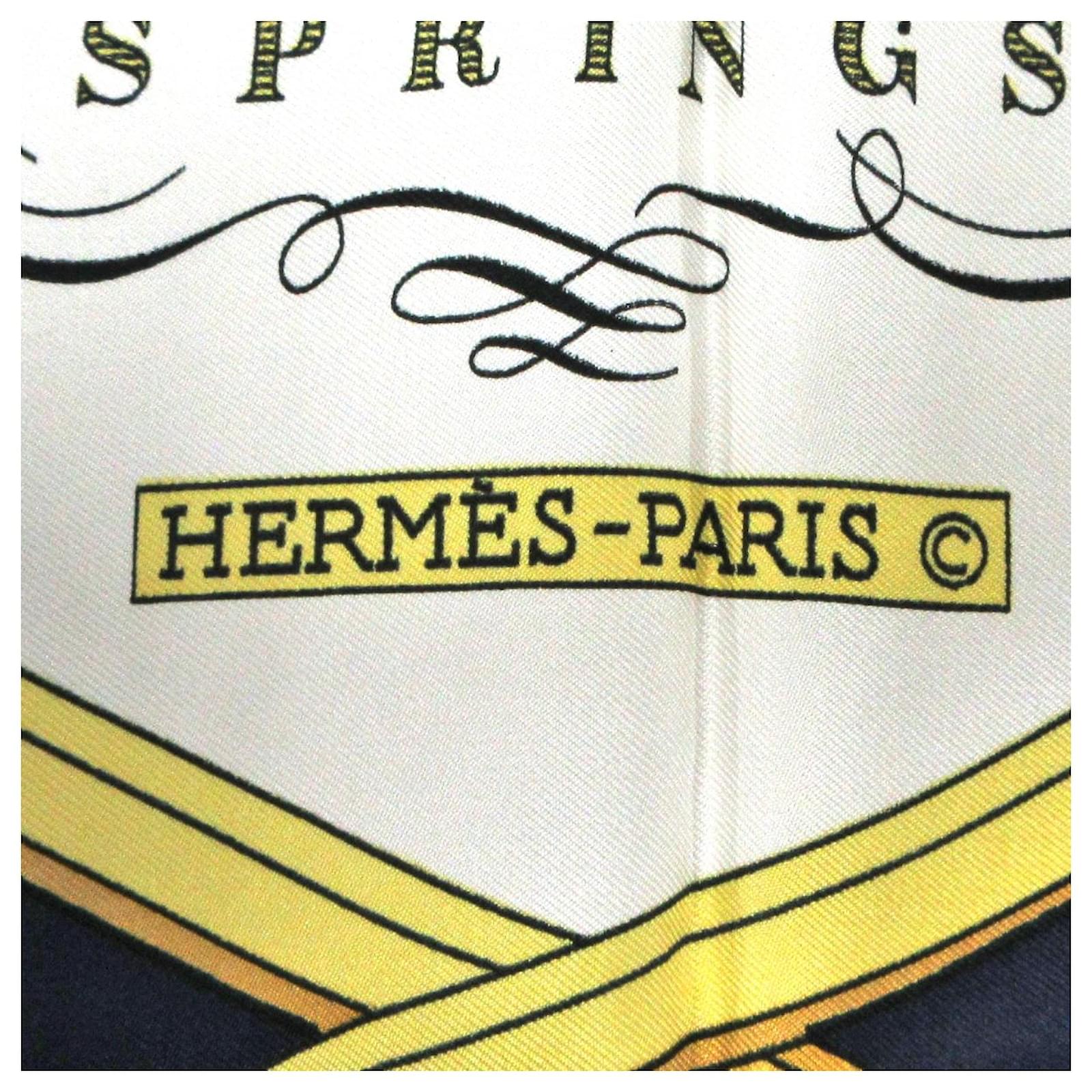 Hermès HERMES CARRE Navy blue Silk ref.503323 - Joli Closet