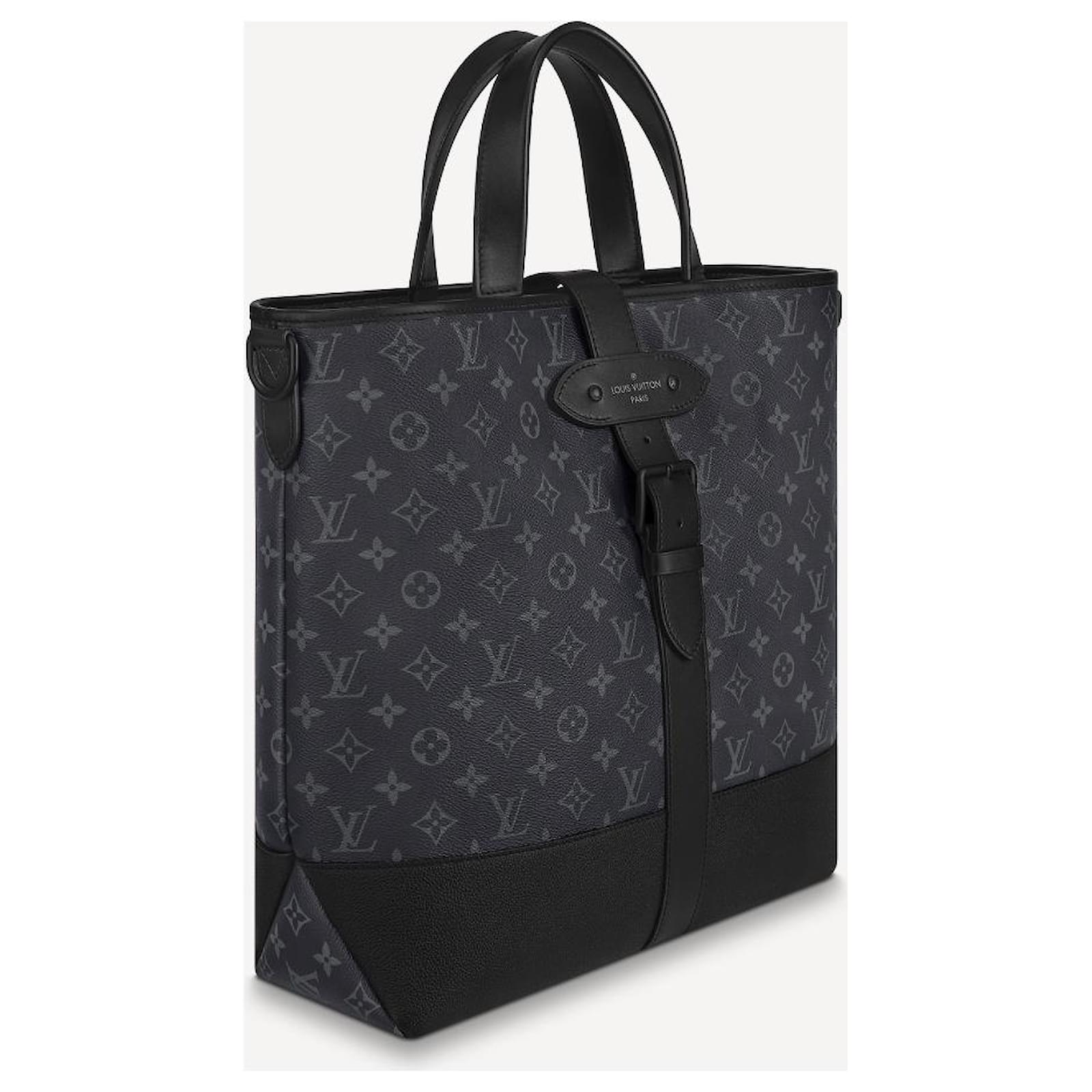 Louis Vuitton LV Saumur Tote bag new Grey Leather ref.503565 - Joli Closet
