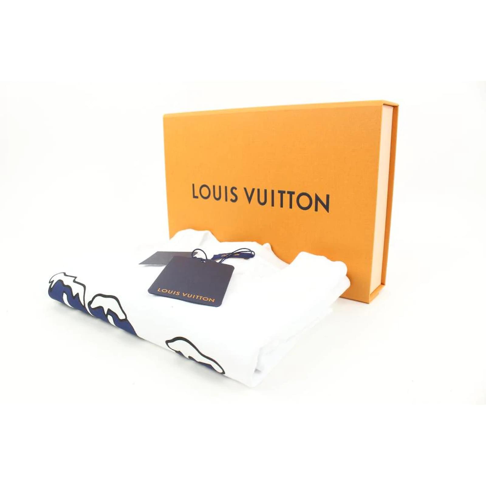 LOUIS VUITTON LV DO A KICKFLIP T-SHIRT / TEE (2 COLOR), Luxury