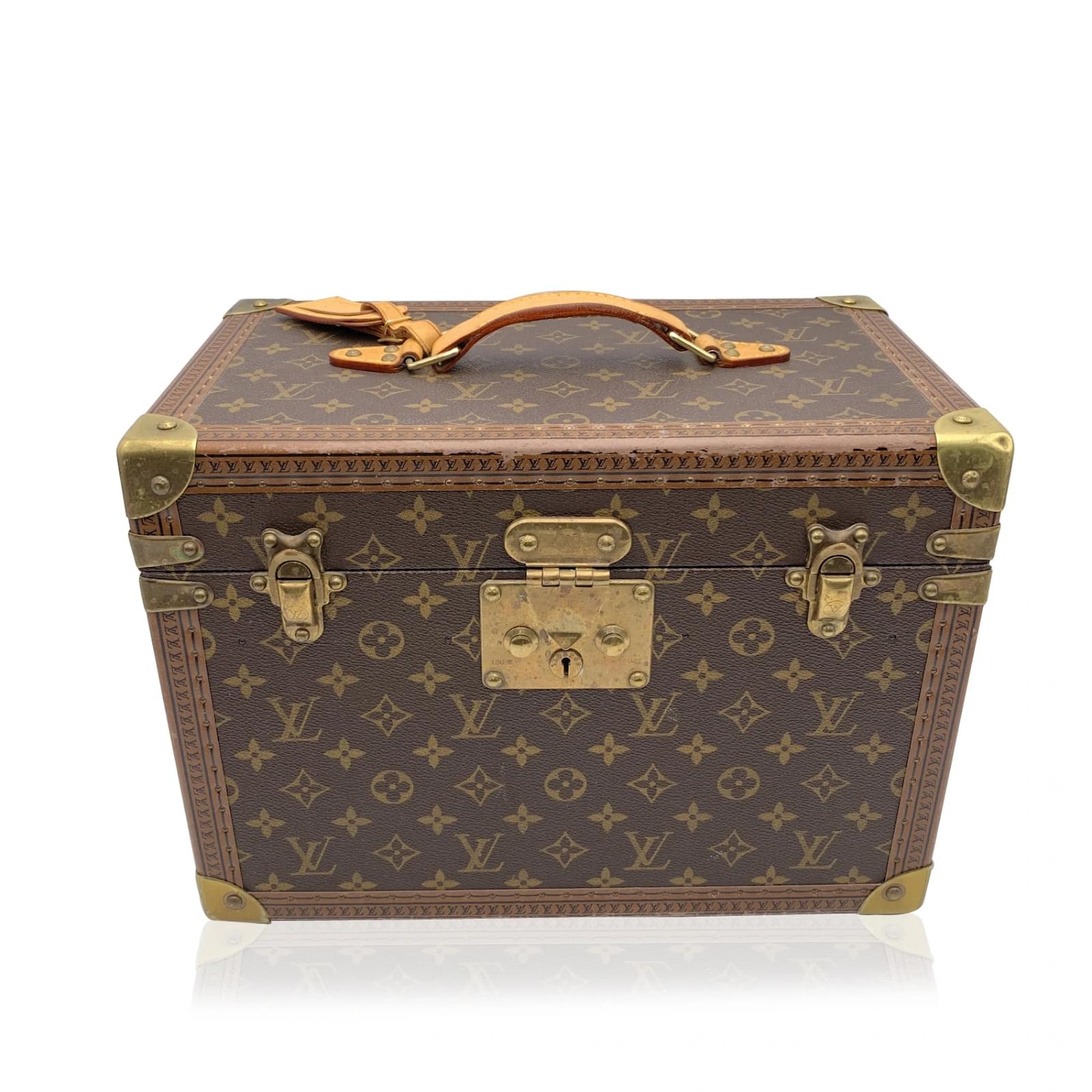 Louis Vuitton Boite Pharmacie Beauty Case(Brown)