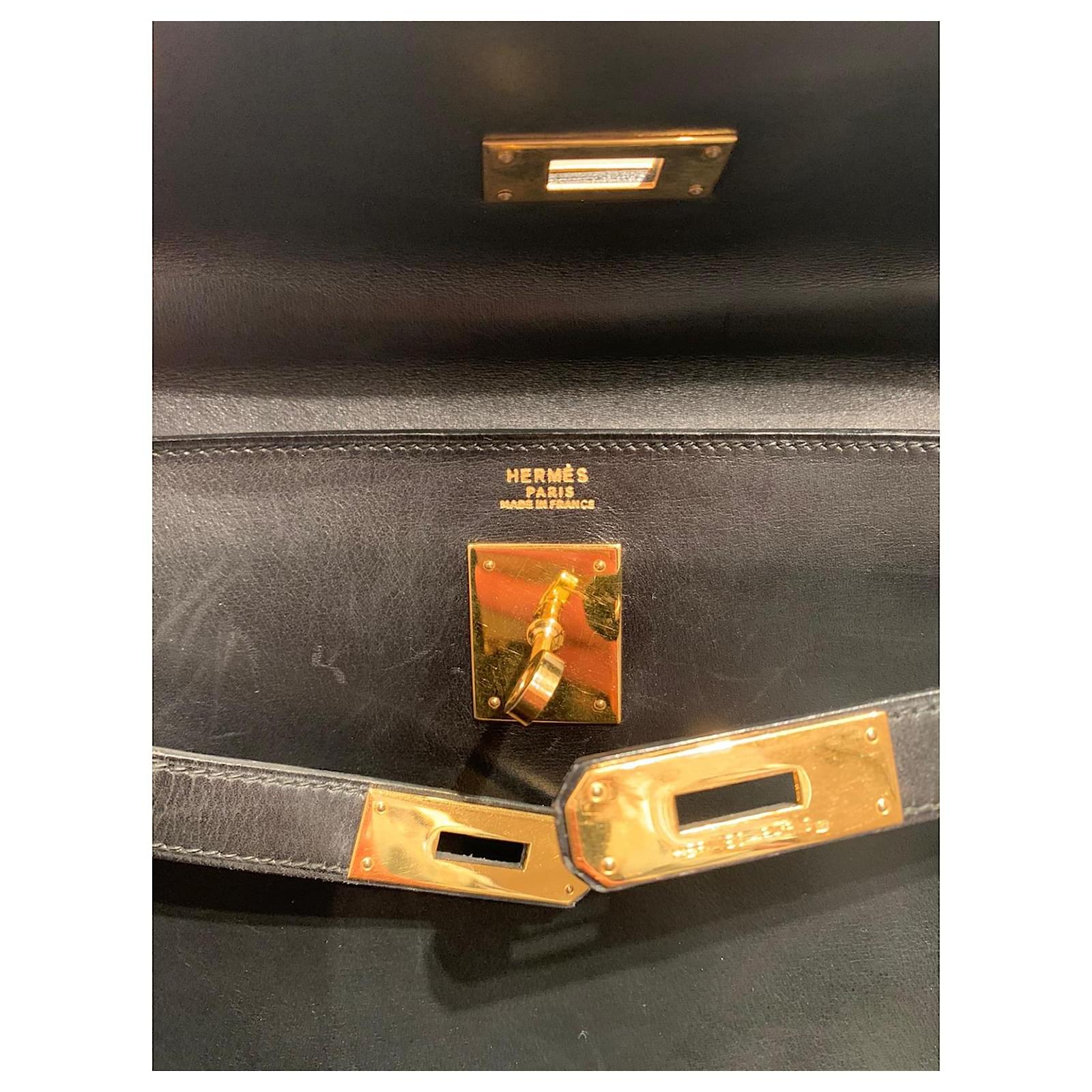 Hermès Kelly 30 Black Gold hardware Leather ref.504907 - Joli Closet