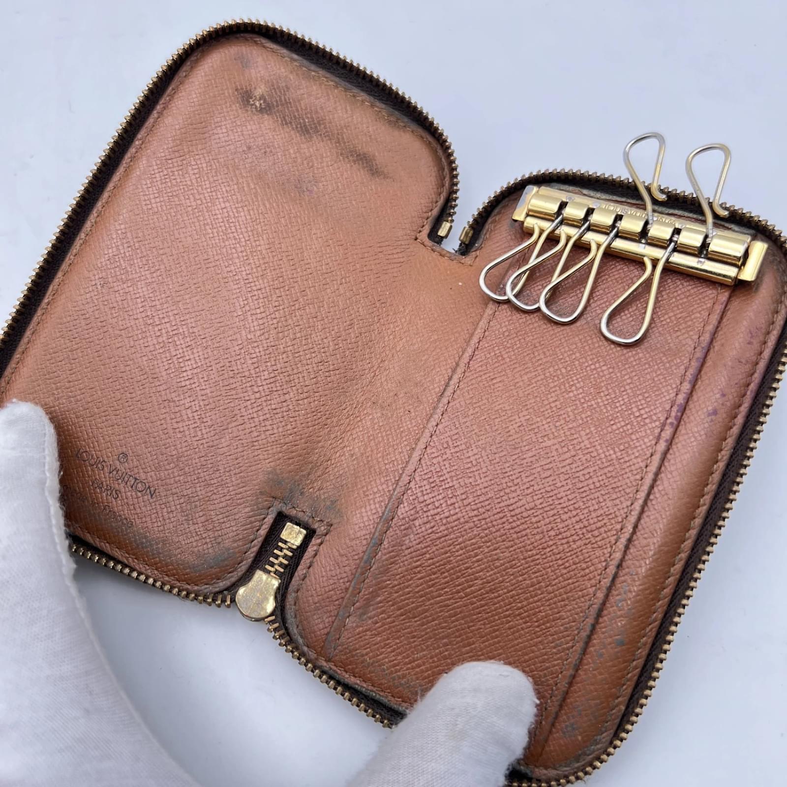 Louis Vuitton Vintage Monogram Canvas Zip 6 Key Case Holder Keyring