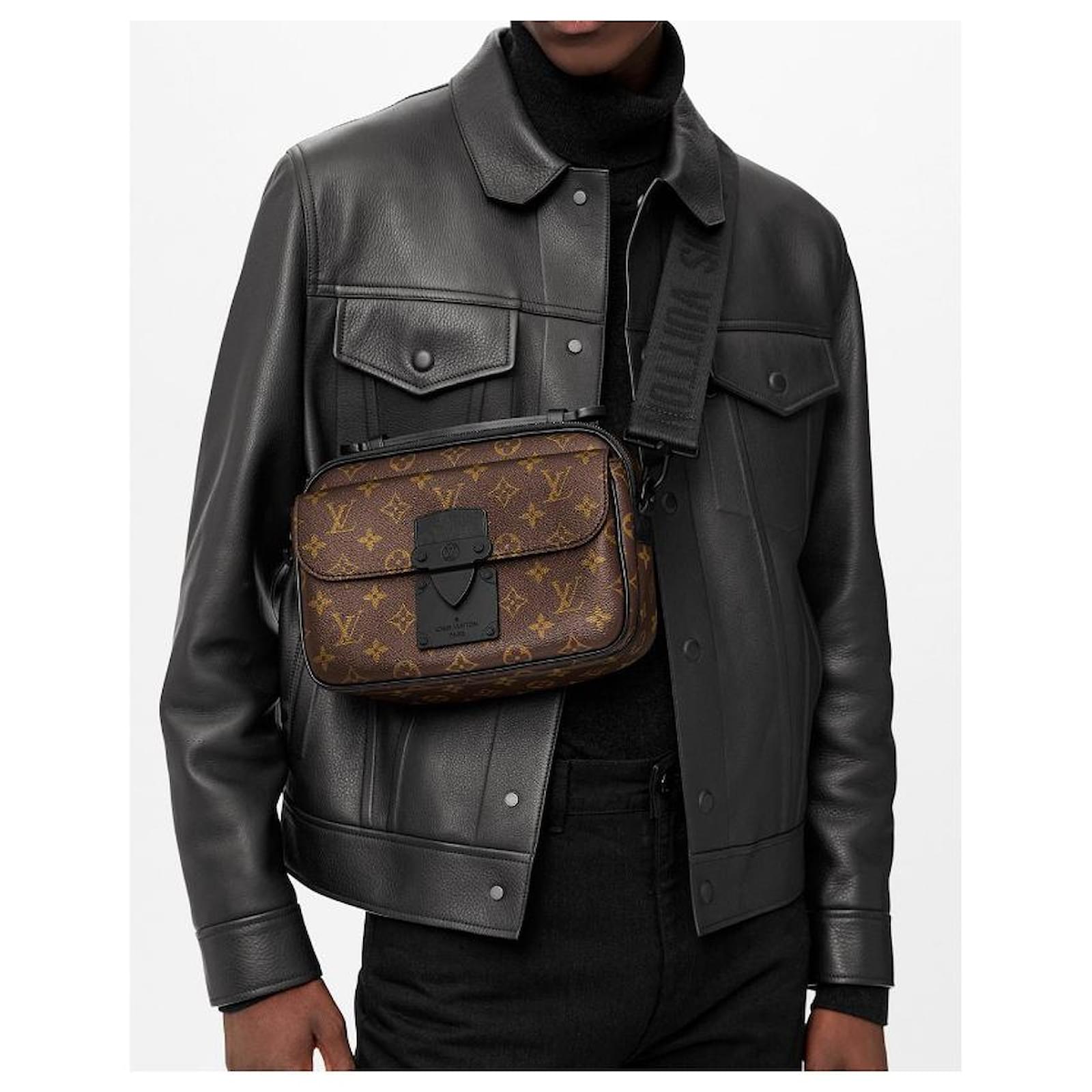 Louis Vuitton LV S Lock messenger Brown Leather ref.507965 - Joli Closet