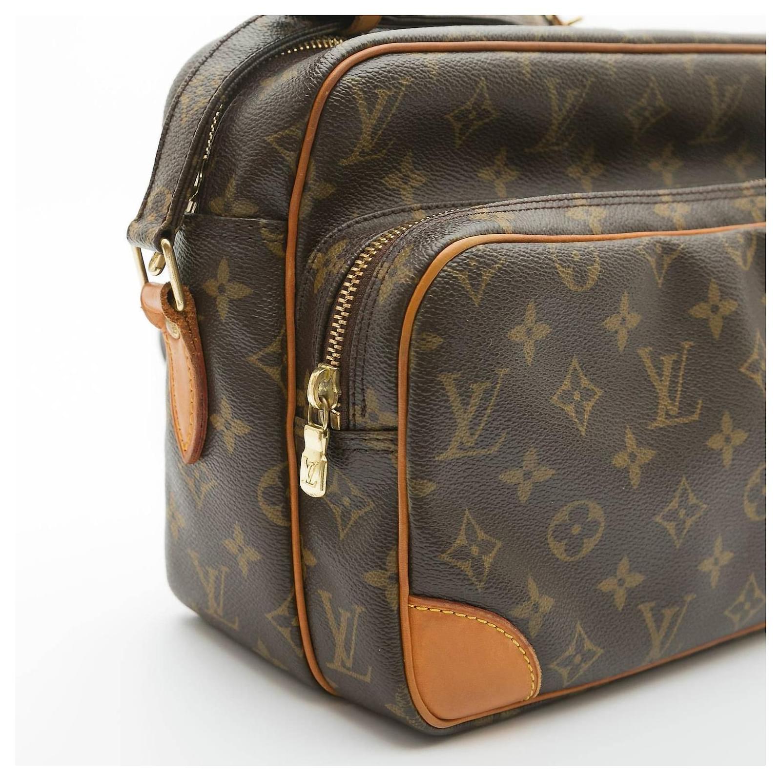 Louis Vuitton boîte à bijoux Brown Cloth ref.808405 - Joli Closet