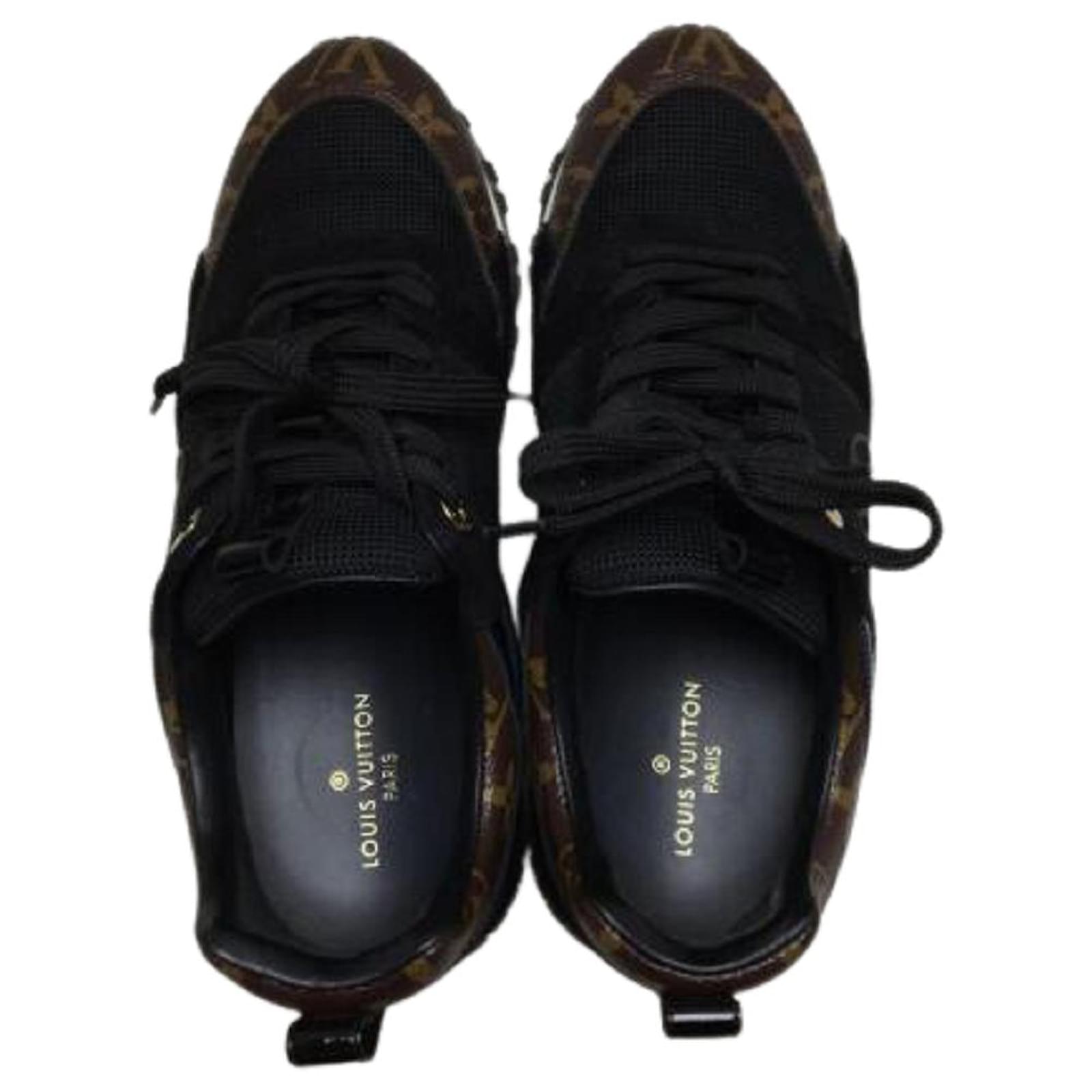 Used] LOUIS VUITTON Runaway line sneakers / monogram / low cut sneakers /  36.5 / BLK / Black Cloth ref.508935 - Joli Closet