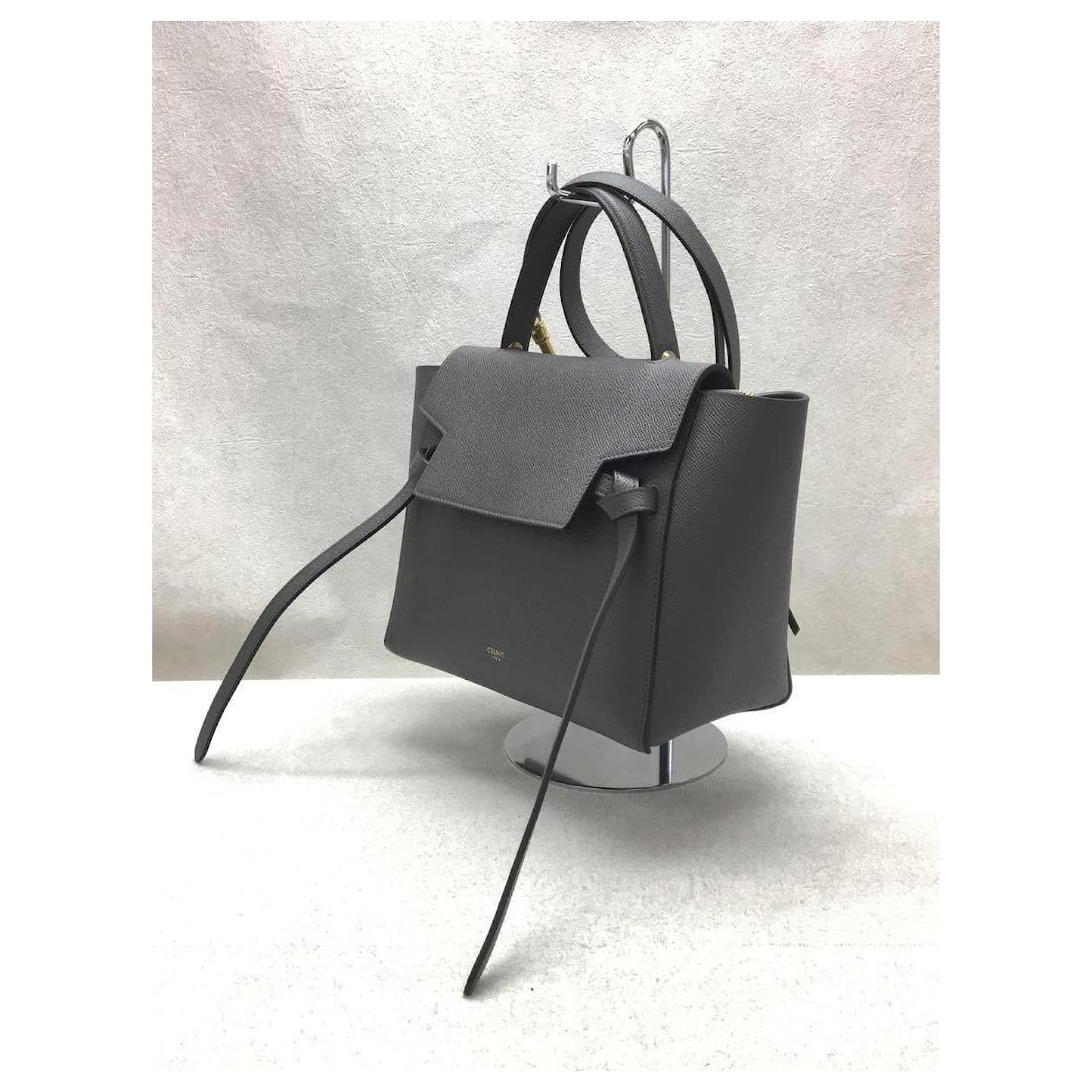 Céline CELINE Belt bag Micro / Shoulder bag / Leather / GRY Grey ref.508955  - Joli Closet