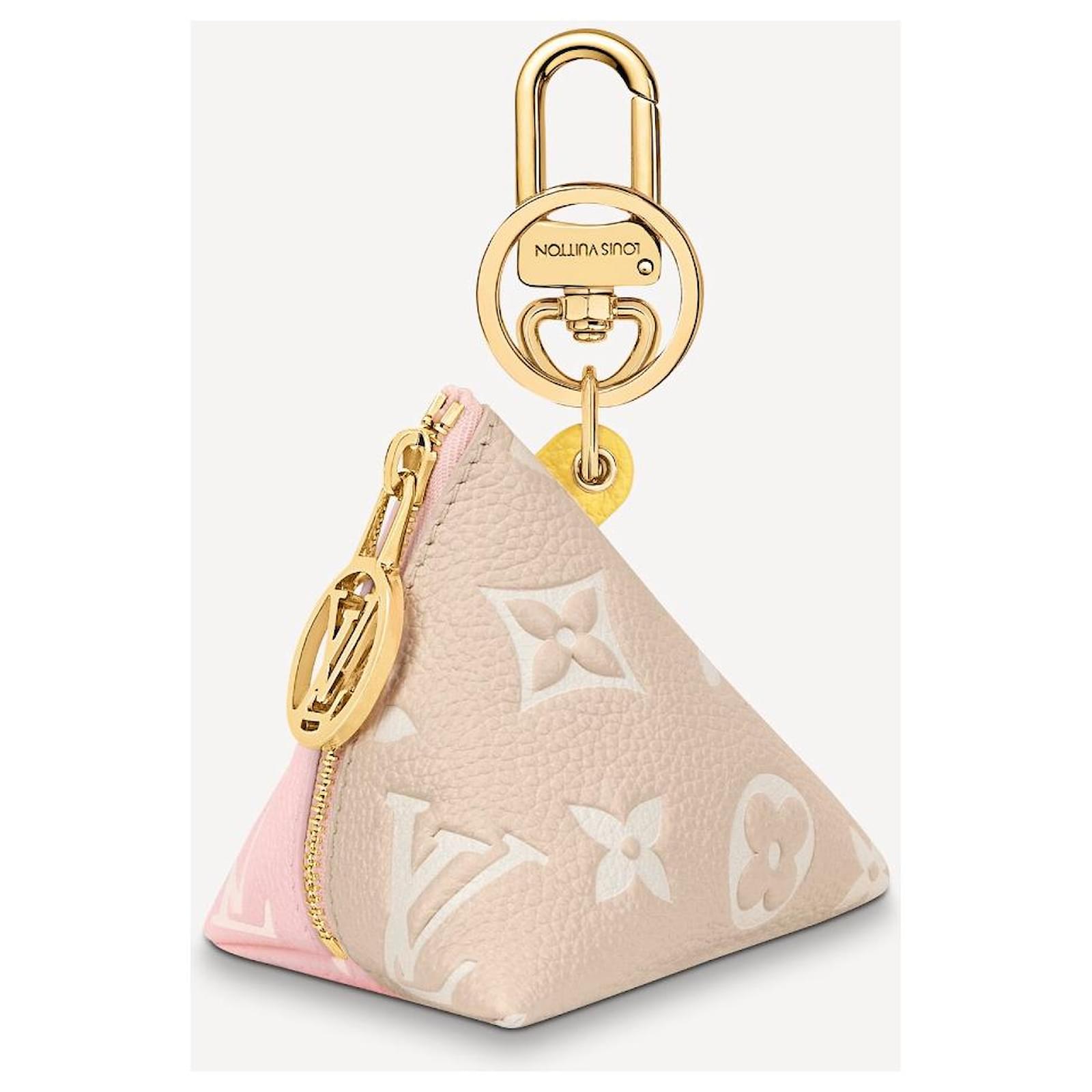 Louis Vuitton LV berlingot bag charm Pink Leather ref.509133 - Joli Closet