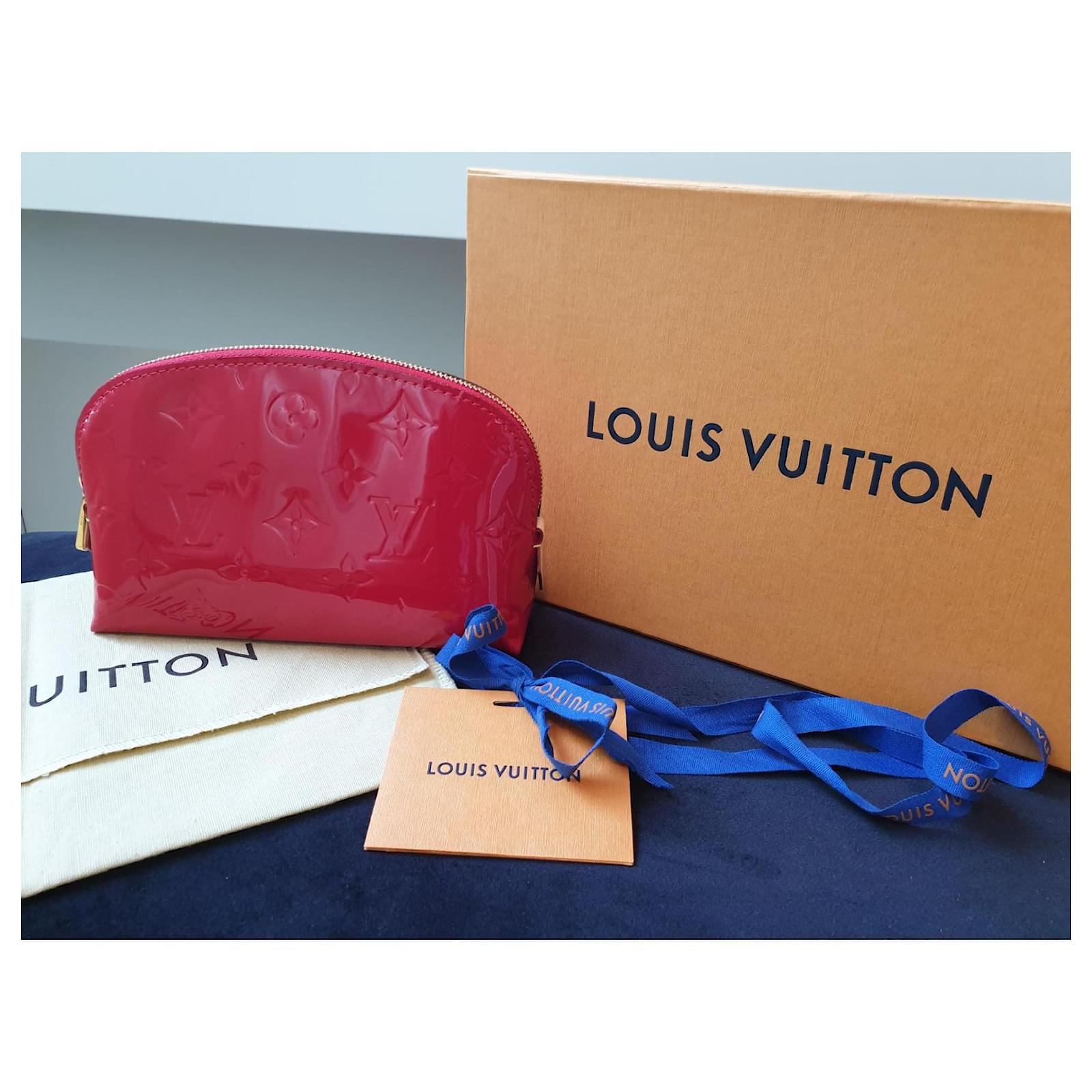 Louis Vuitton Cosmetic pouches Red Patent leather ref.509342