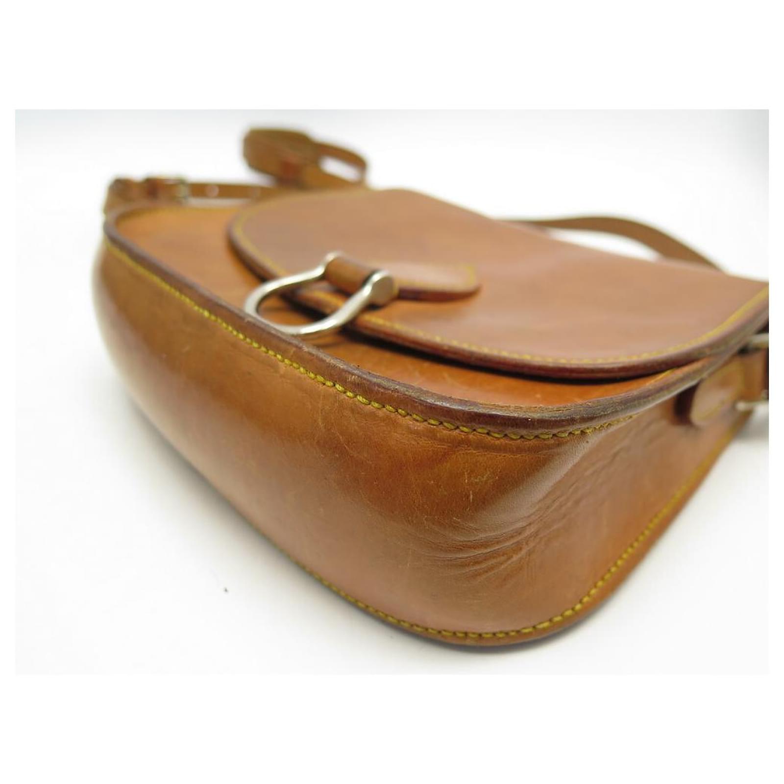 VINTAGE LOUIS VUITTON SAINT CLOUD PM NATURAL LEATHER SHOULDER BAG Caramel  ref.509372 - Joli Closet