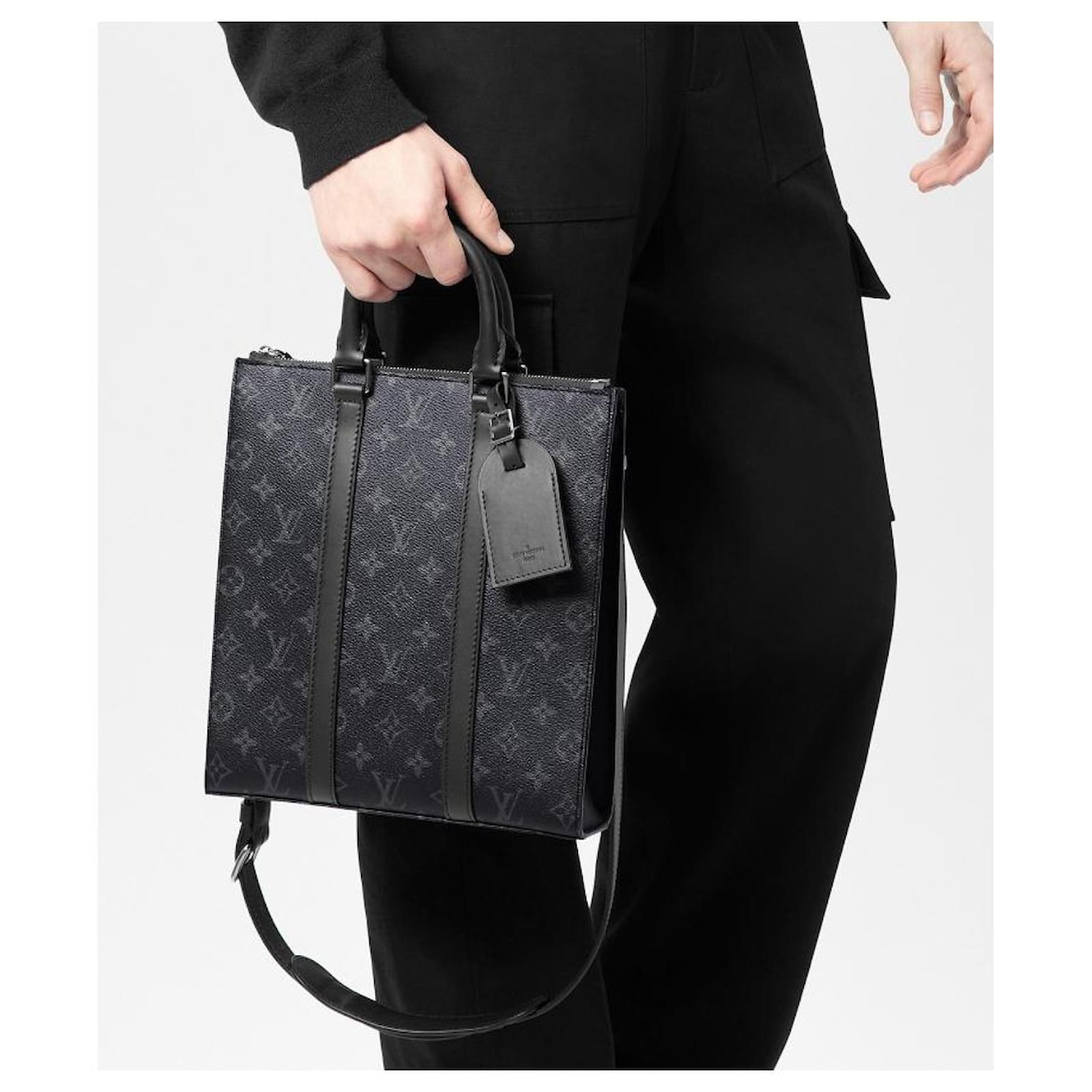 Louis Vuitton LV Sac Plat Cross new Grey Leather ref.437019 - Joli