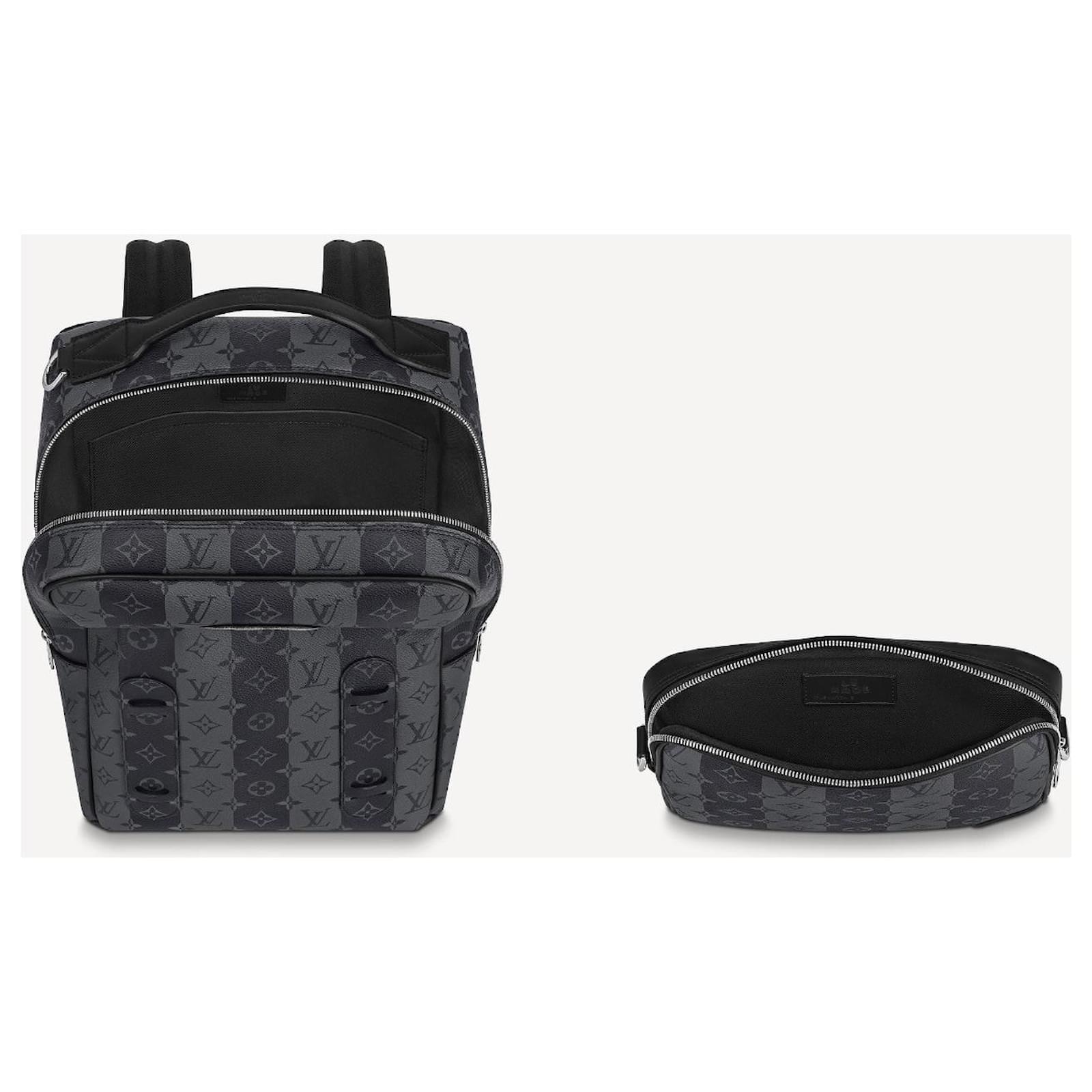 Louis Vuitton LV Utilitary Backpack Nigo Grey Leather ref.510866 - Joli  Closet