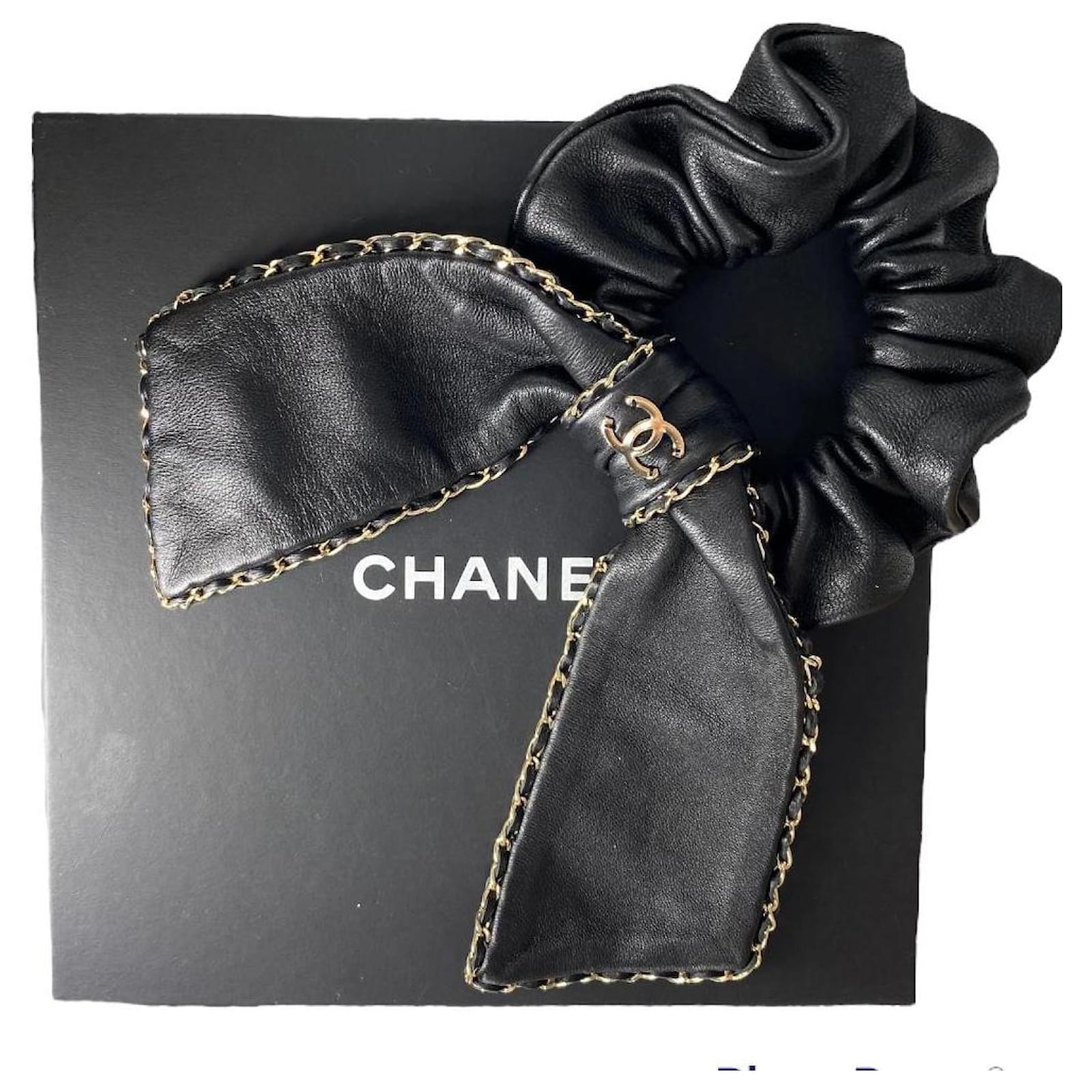 Chanel Hair accessories Black Leather ref.511134