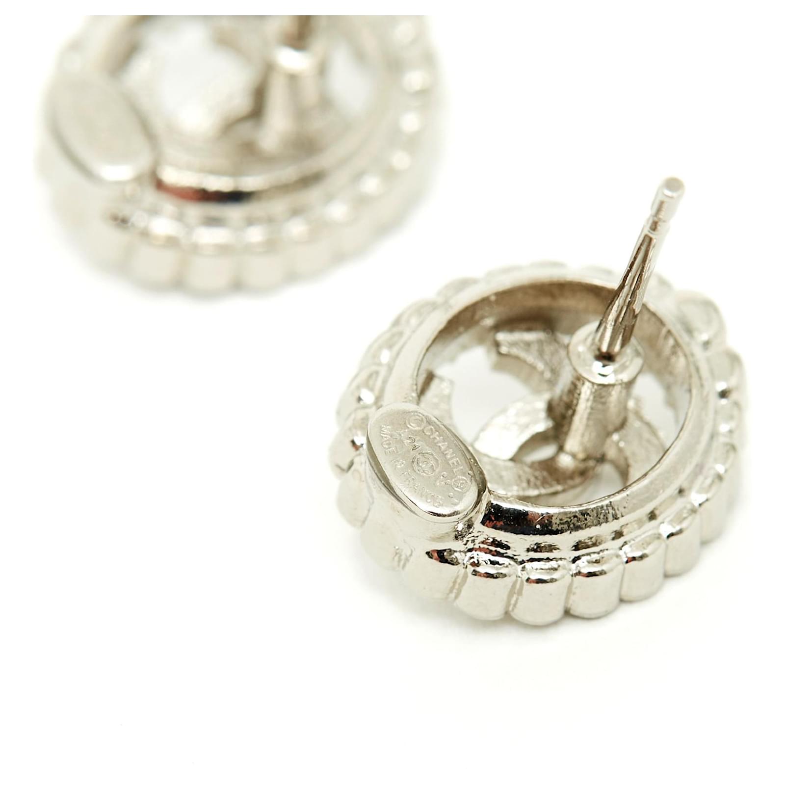 Chanel OVAL CC SILVER RHINESTONES Silvery Metal ref.511560 - Joli Closet