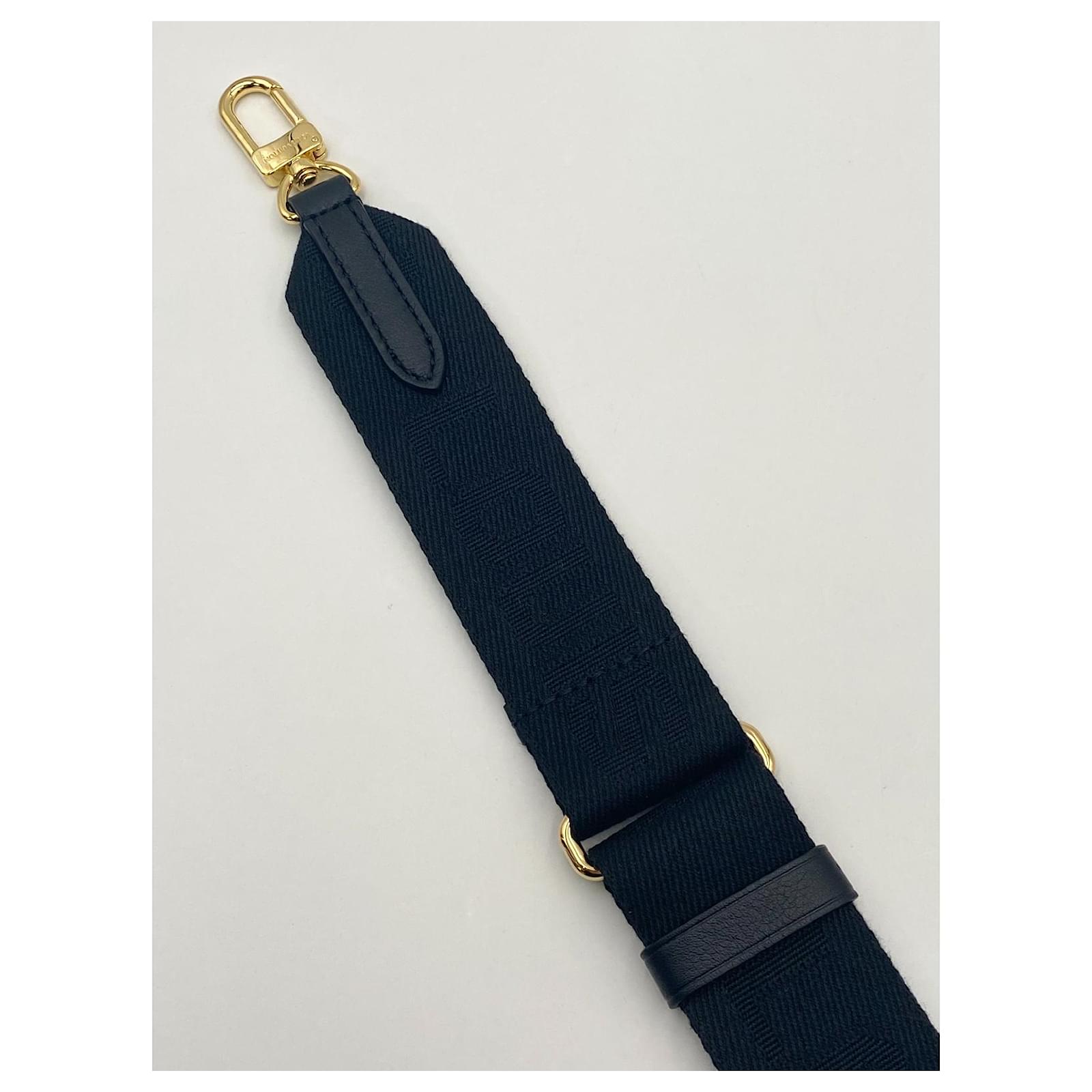 New black Louis Vuitton Coussin shoulder strap Leather Cloth ref.488898 -  Joli Closet