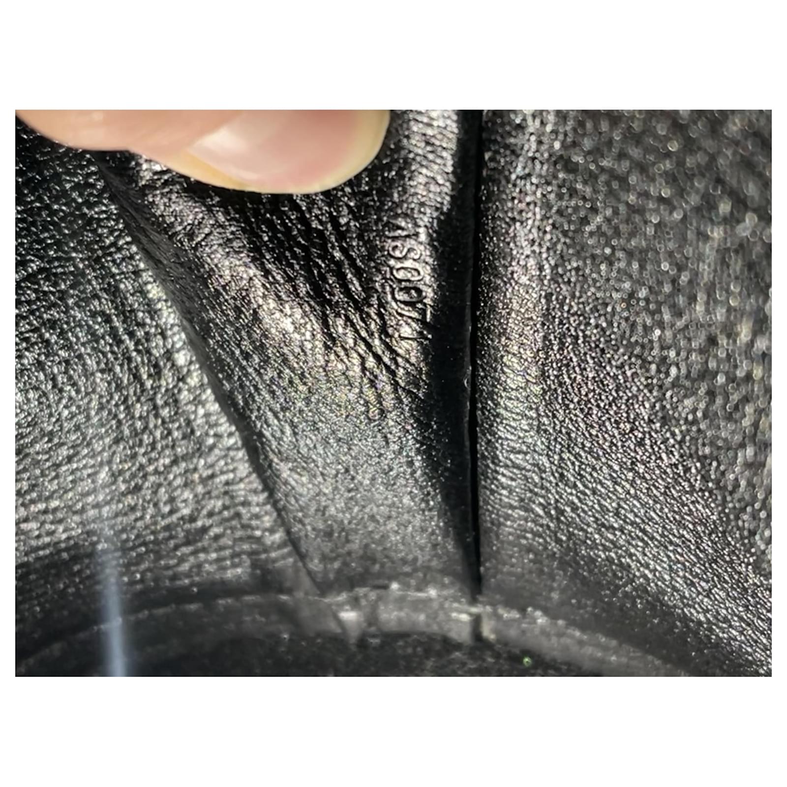 Louis Vuitton Alma shoulder bag black shinny crocodile leather Exotic  leather ref.514781 - Joli Closet