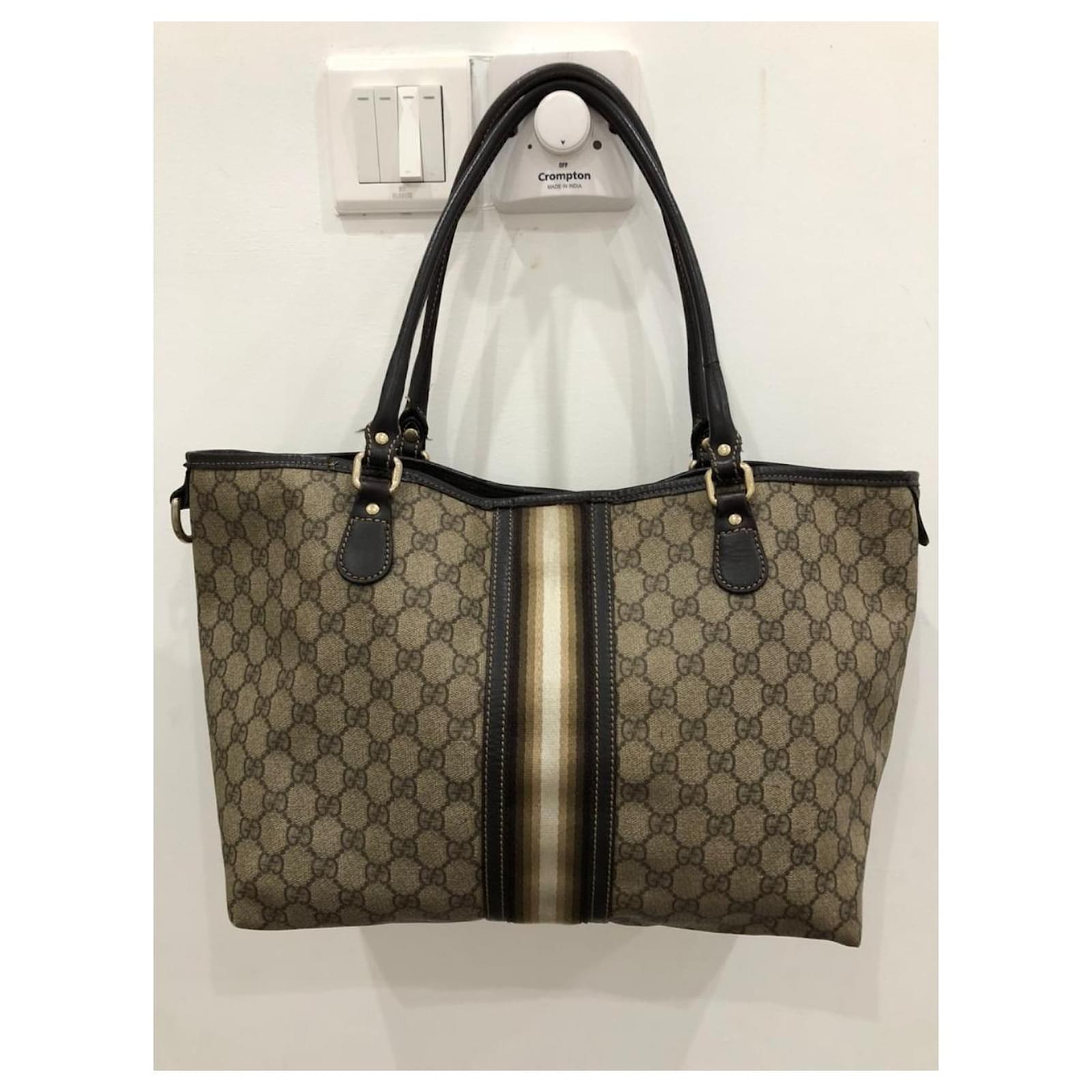 Men's Louis Vuitton Bags from C$683