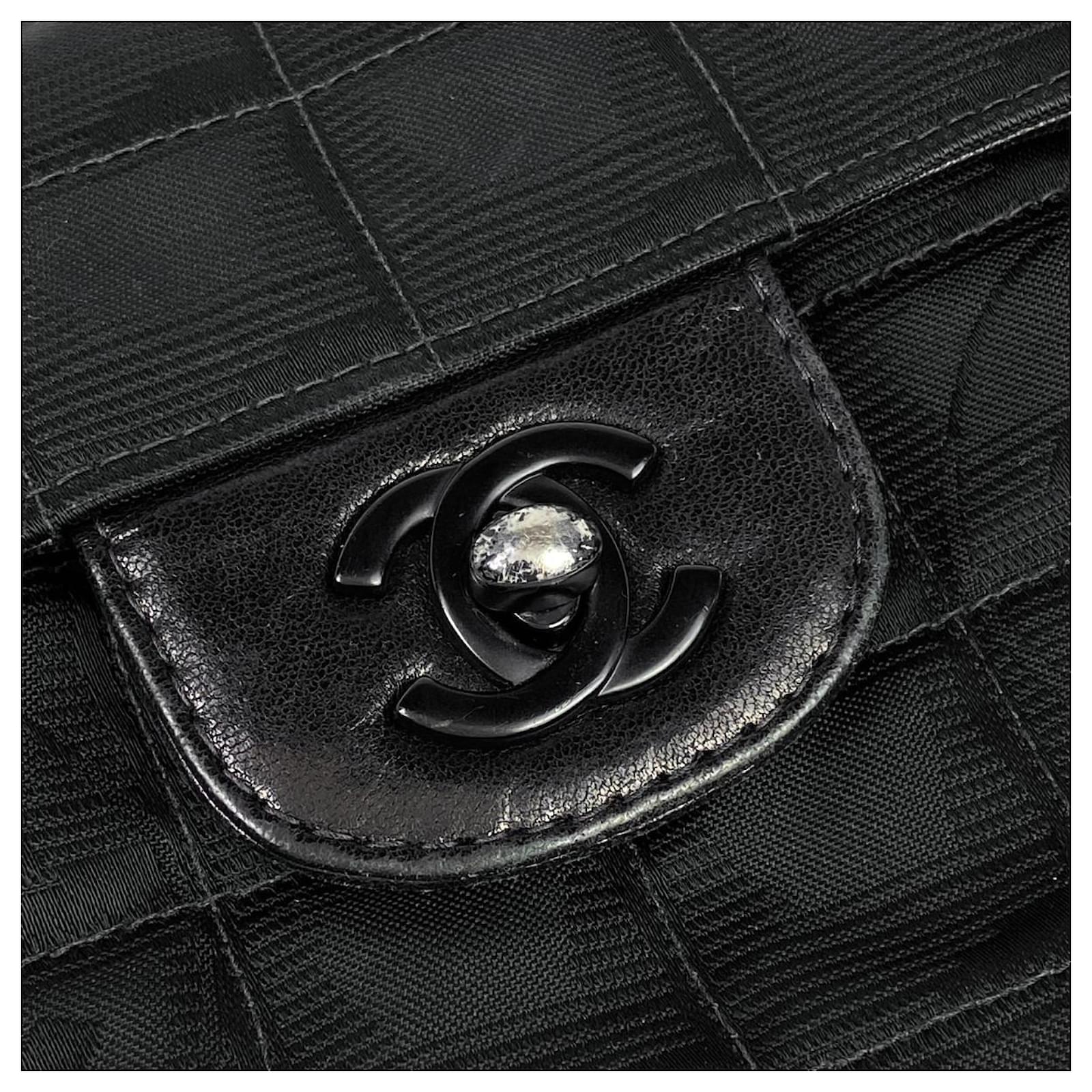 Used] Chanel New Travel Line Chain Shoulder Bag Chocolate Bar Coco Mark CC  Shoulder Bag Nylon Jaguar Black ref.516087 - Joli Closet