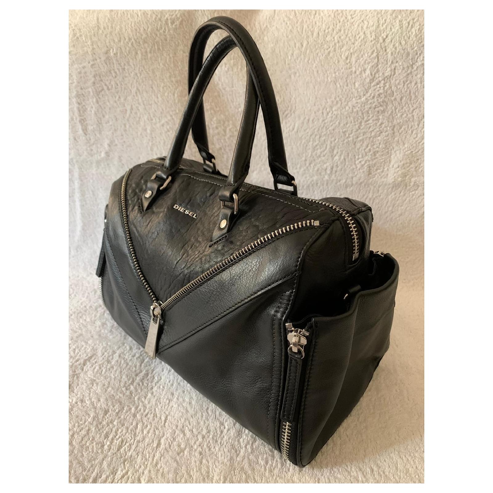 Diesel Black leather Boston handbag Leatherette ref.517131