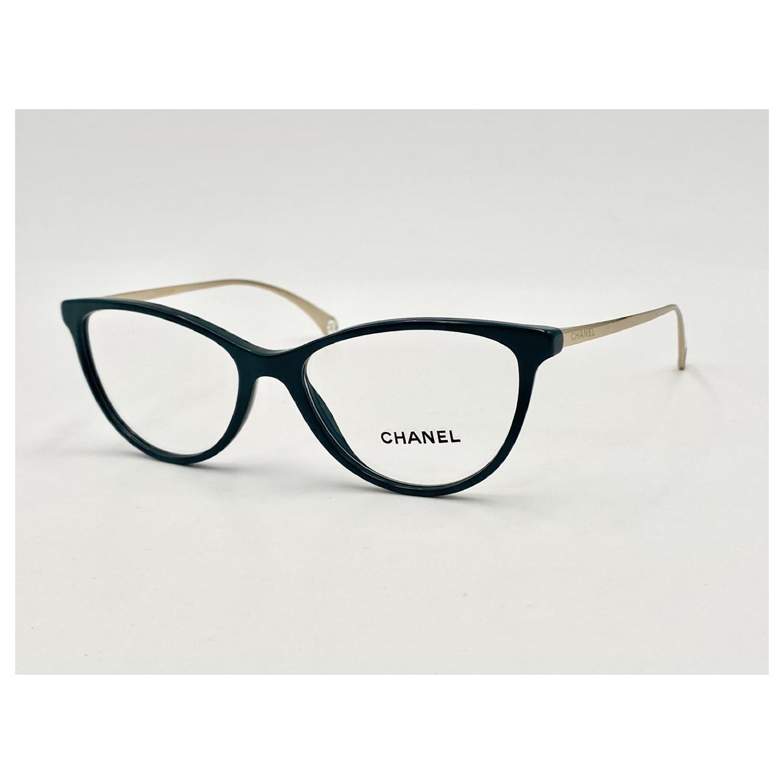 Chanel green cat-eye eyeglasses 2022 Nuovi Metal Acetate ref.518052 - Joli  Closet