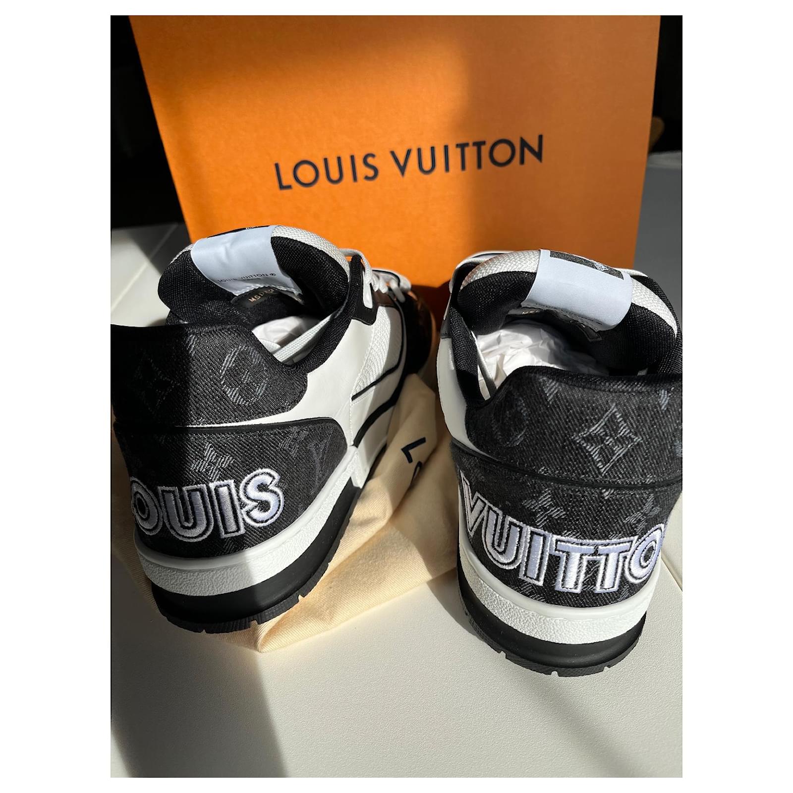 IN HAND Review LV Black & White Trainers from Villain ¥719 : r