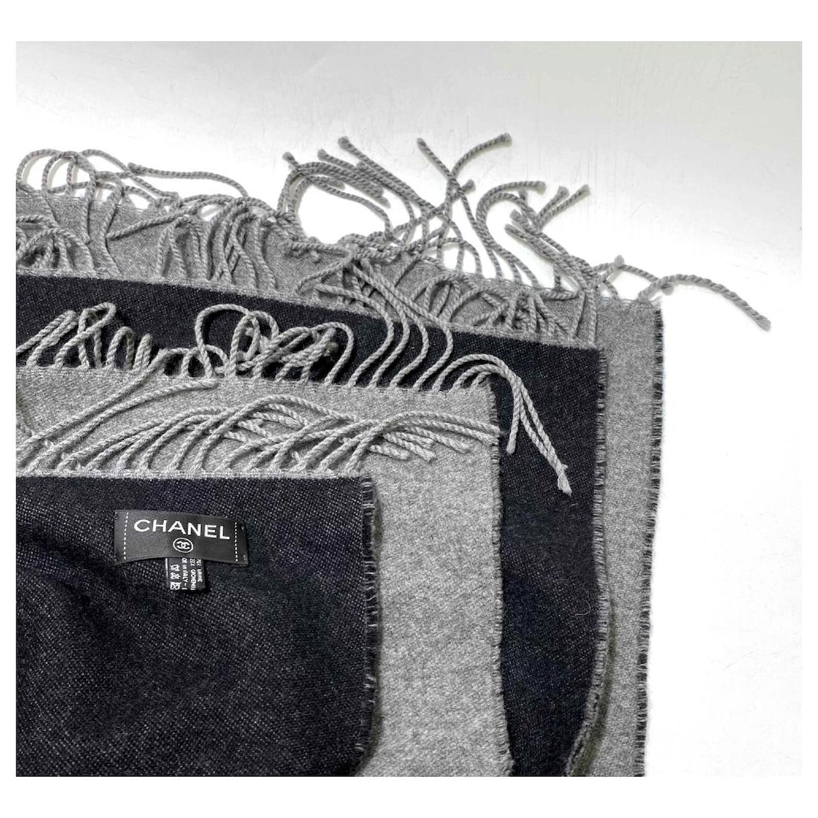 Chanel Wool and Cashmere blanket Black Grey ref.518582 - Joli Closet