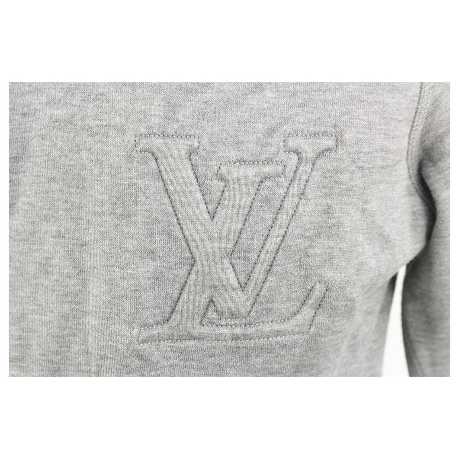 Louis Vuitton Men's XS Classic Grey LV Logo Zip Up Sweashirt Hoodie 12 –  Bagriculture