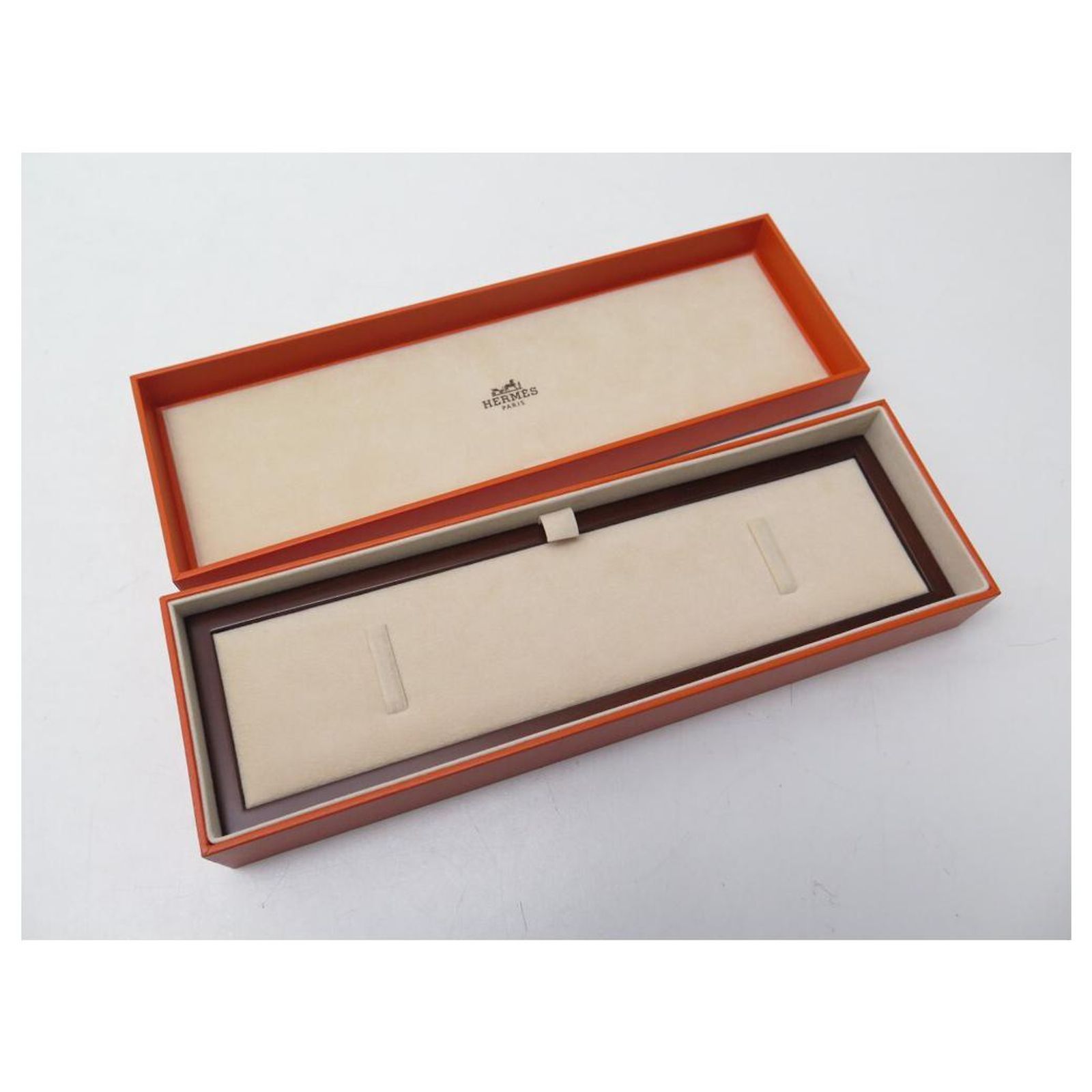 Boîte à Montre Hermès Cape Cod Arceau - 13cm - Orange - En Bois - Occasion