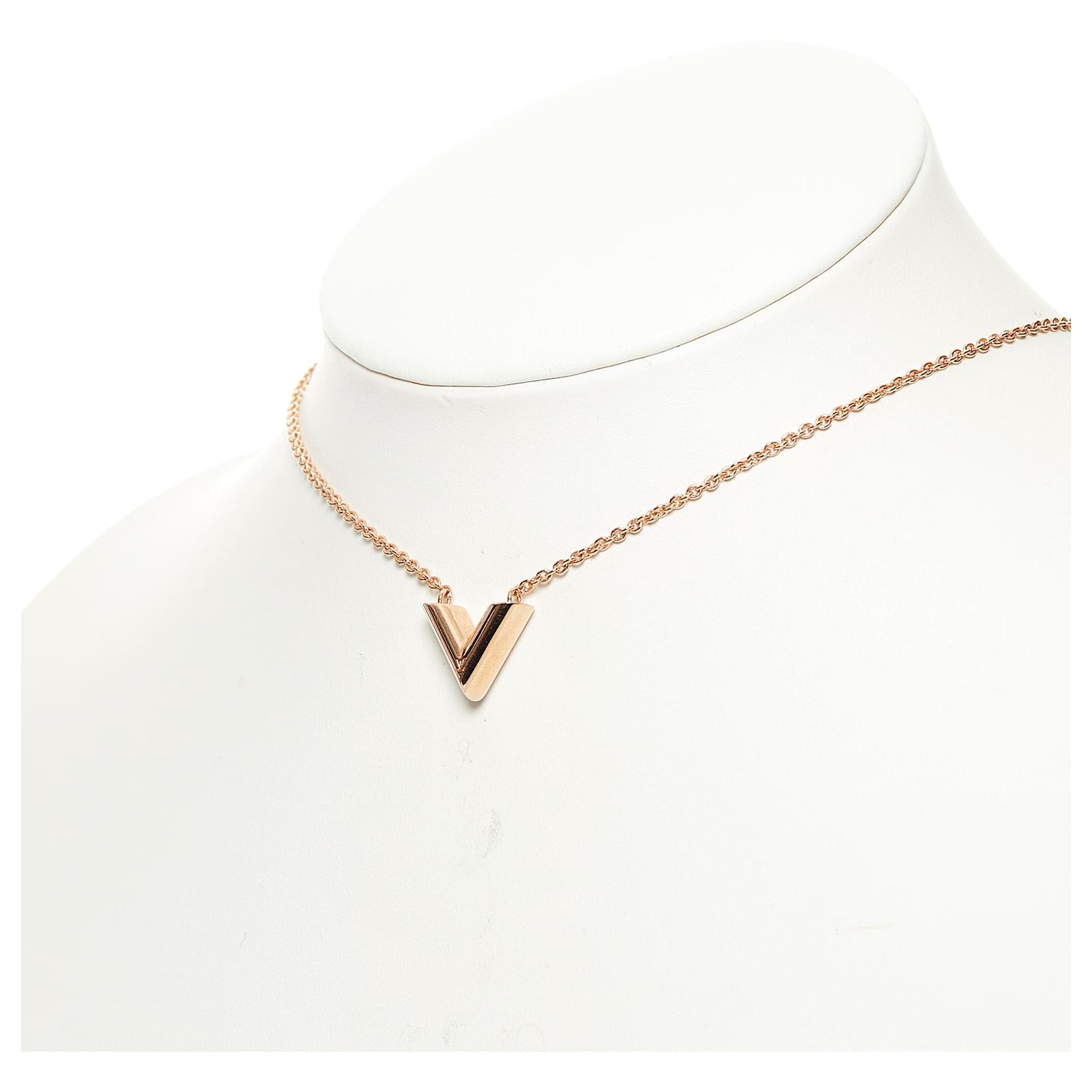 LOUIS VUITTON Logo Collier Essential V Necklace Rose Gold Italy