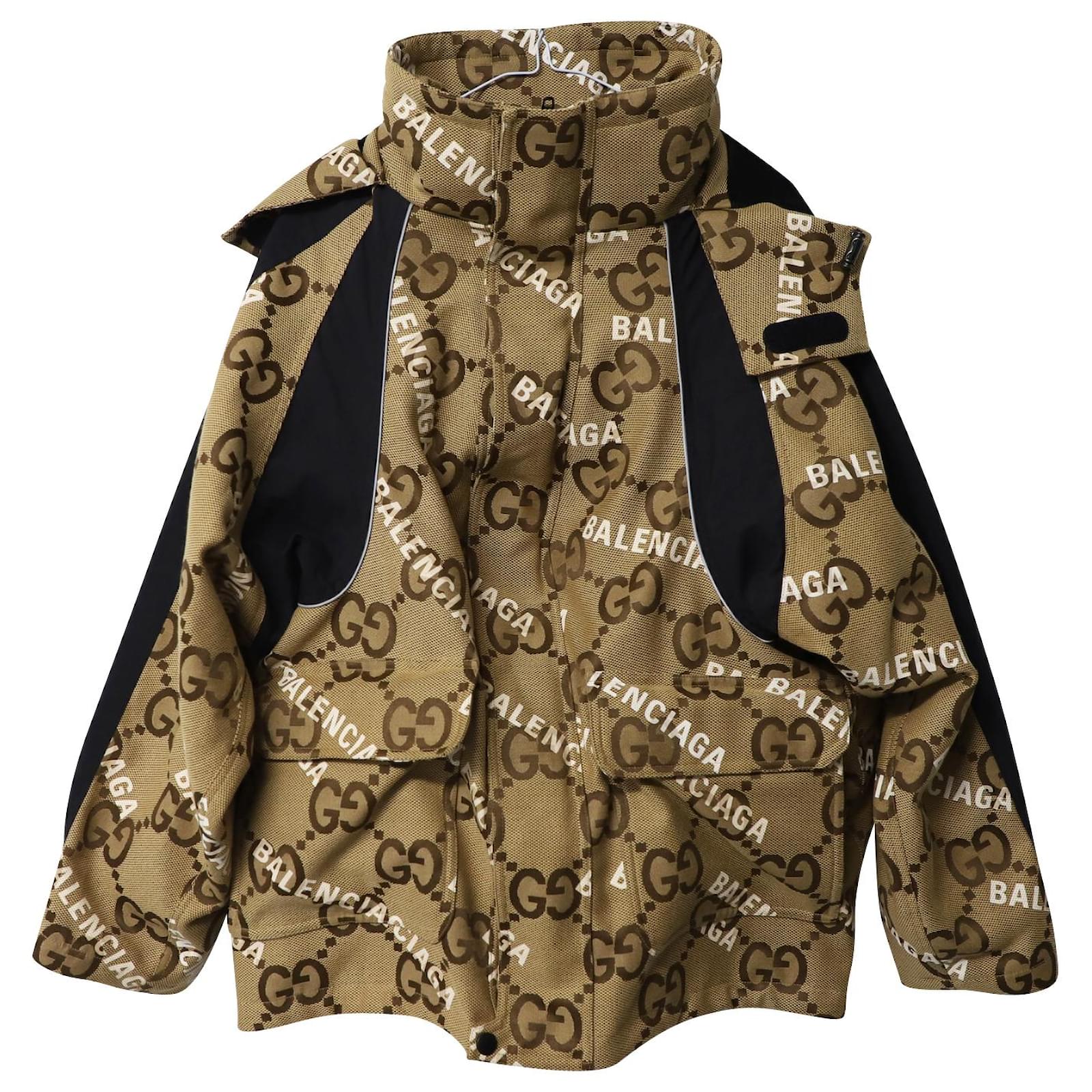 Gucci x Balenciaga The Hacker Project Jumbo GG Jacket in Beige Cotton  ref.528453 - Joli Closet