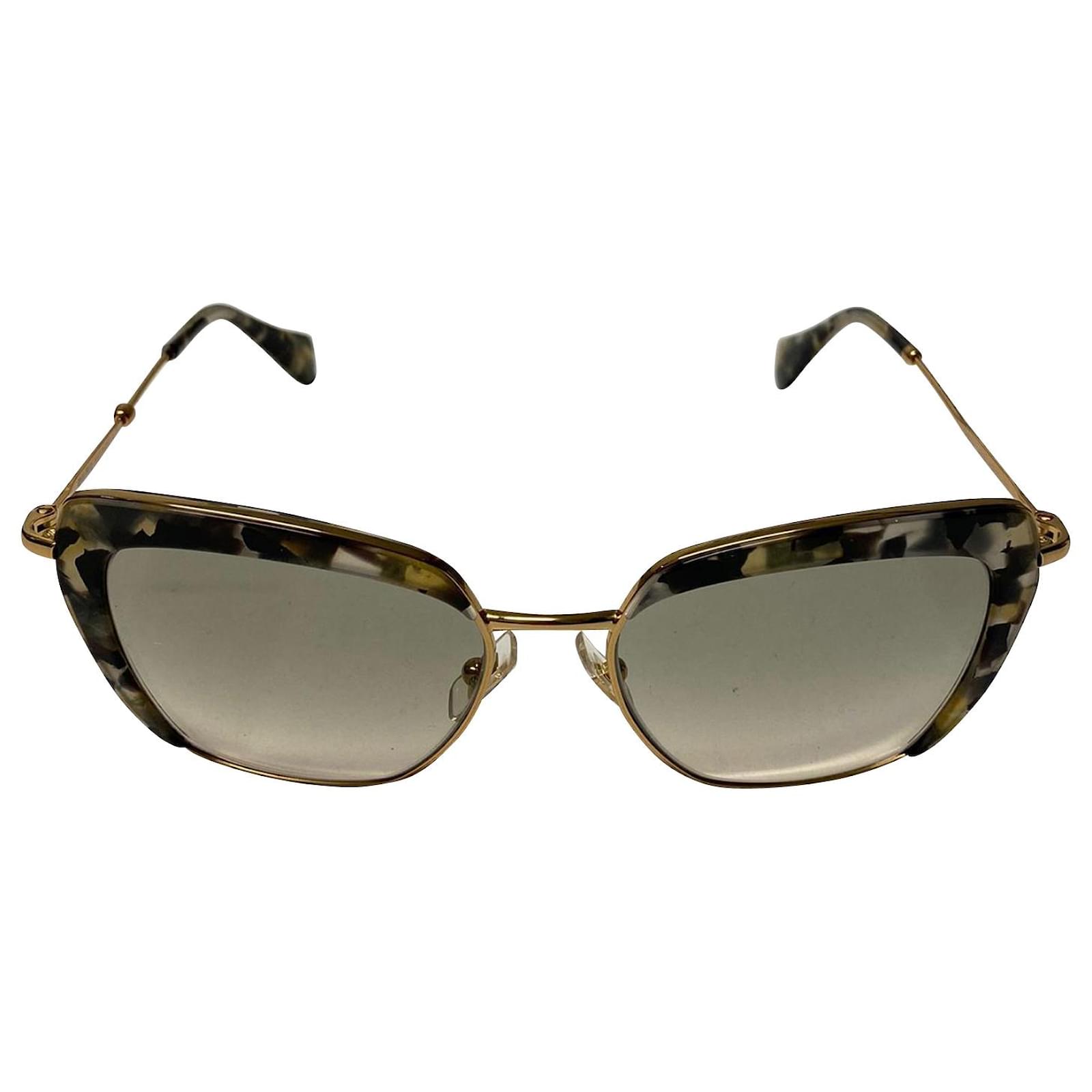 Miu Miu Tortoise Gradient SMU 52Q Cat Eye Sunglasses in Gold