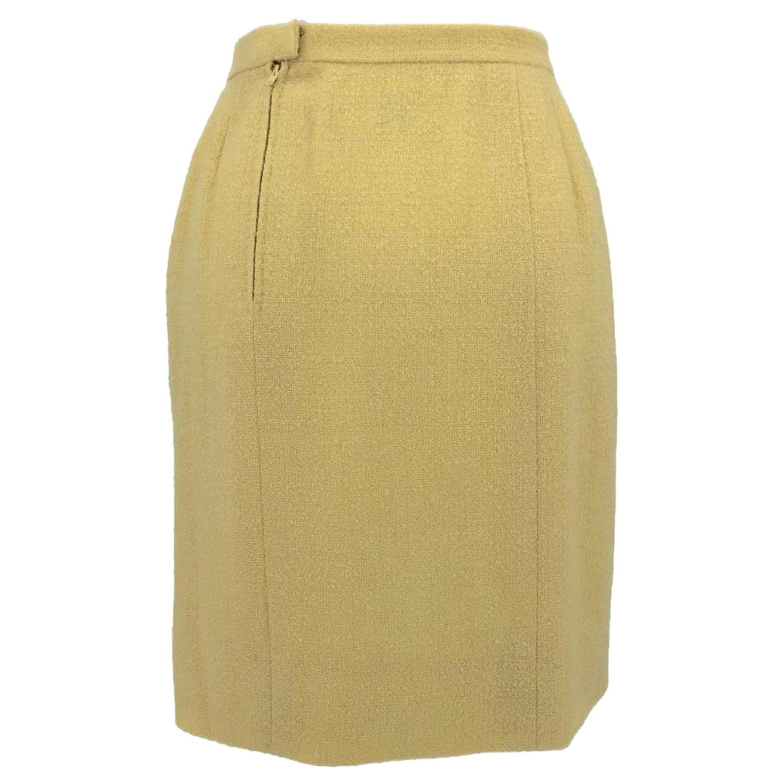 Chanel vintage skirt in yellow wool ref.530669 - Joli Closet