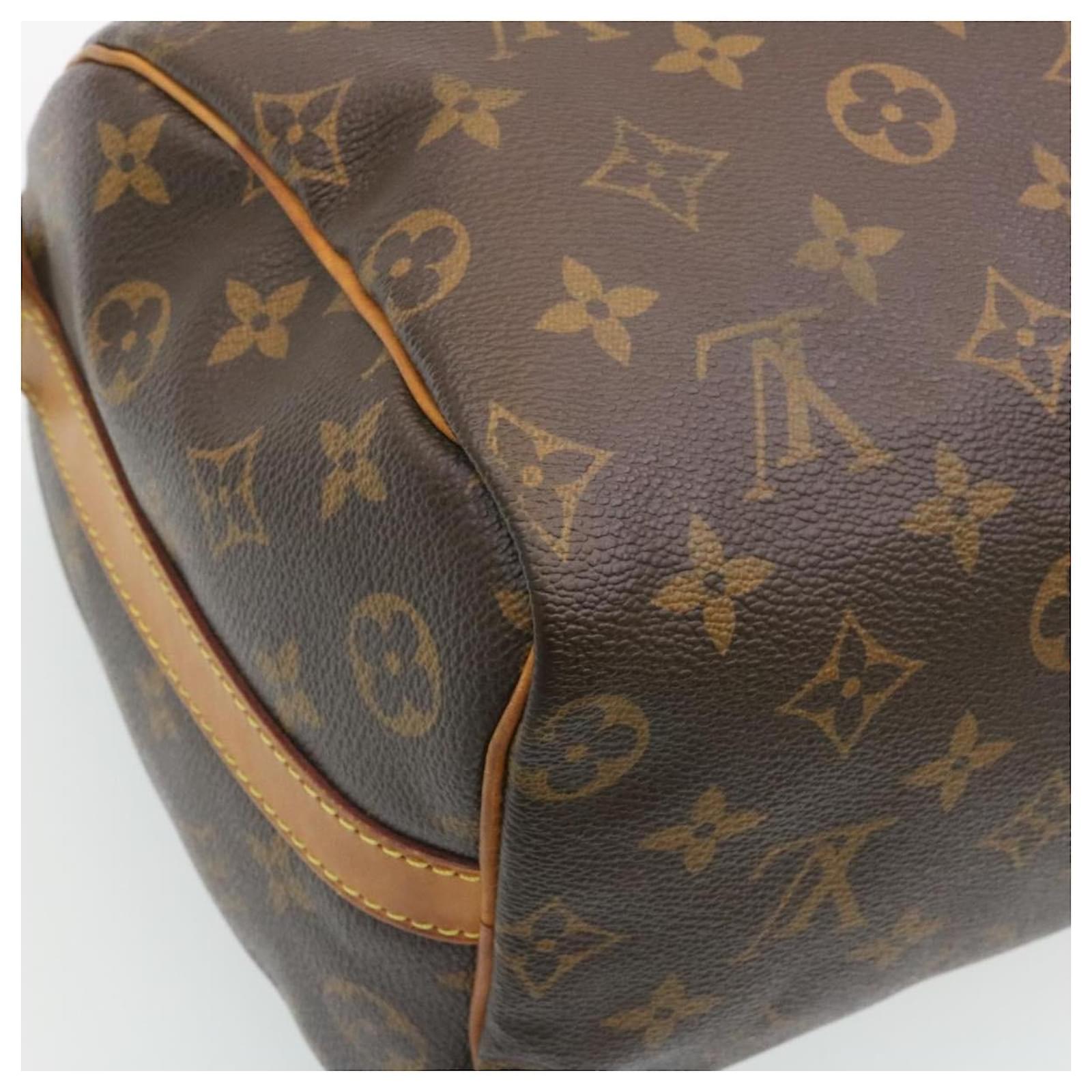 Shop Louis Vuitton MONOGRAM Monogram Street Style Leather Logo Clutches  (M82543) by RoyalBee