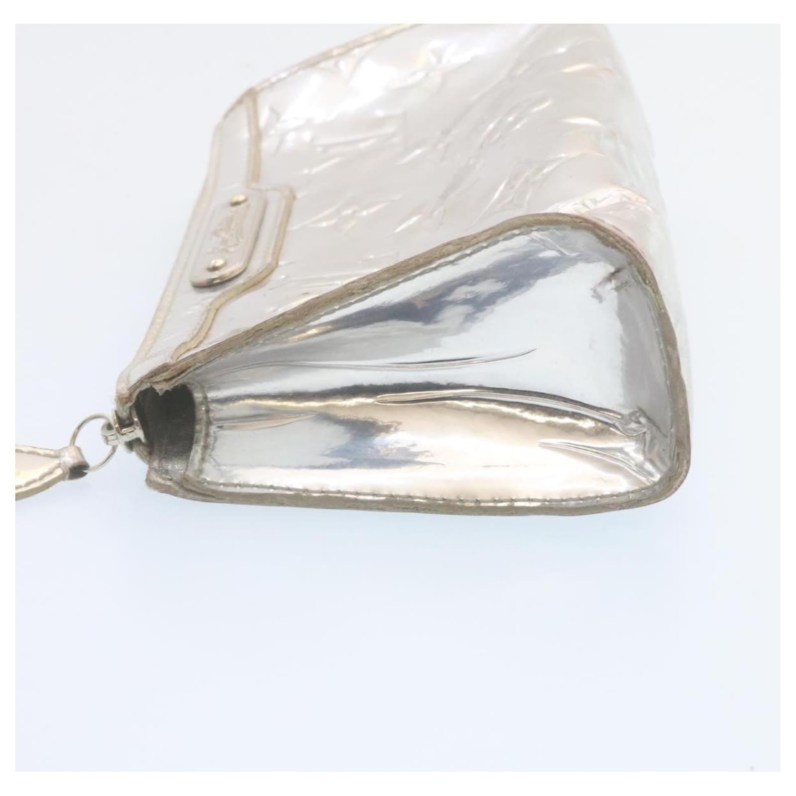 LOUIS VUITTON Monogram Miroir Trousse Cosmetic Pouch Silver LV Auth hs622  Silvery ref.531674 - Joli Closet