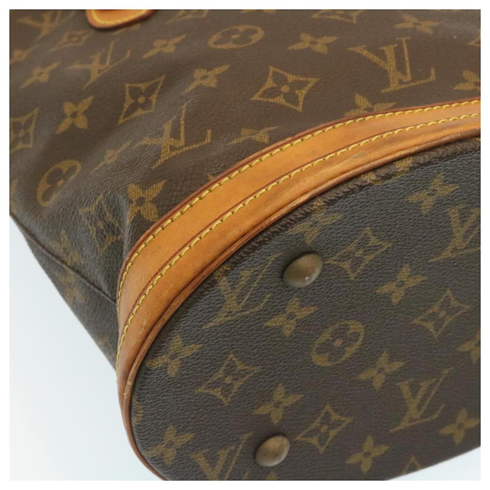 LOUIS VUITTON Monogram Bucket PM Shoulder Bag M42238 LV Auth bs677