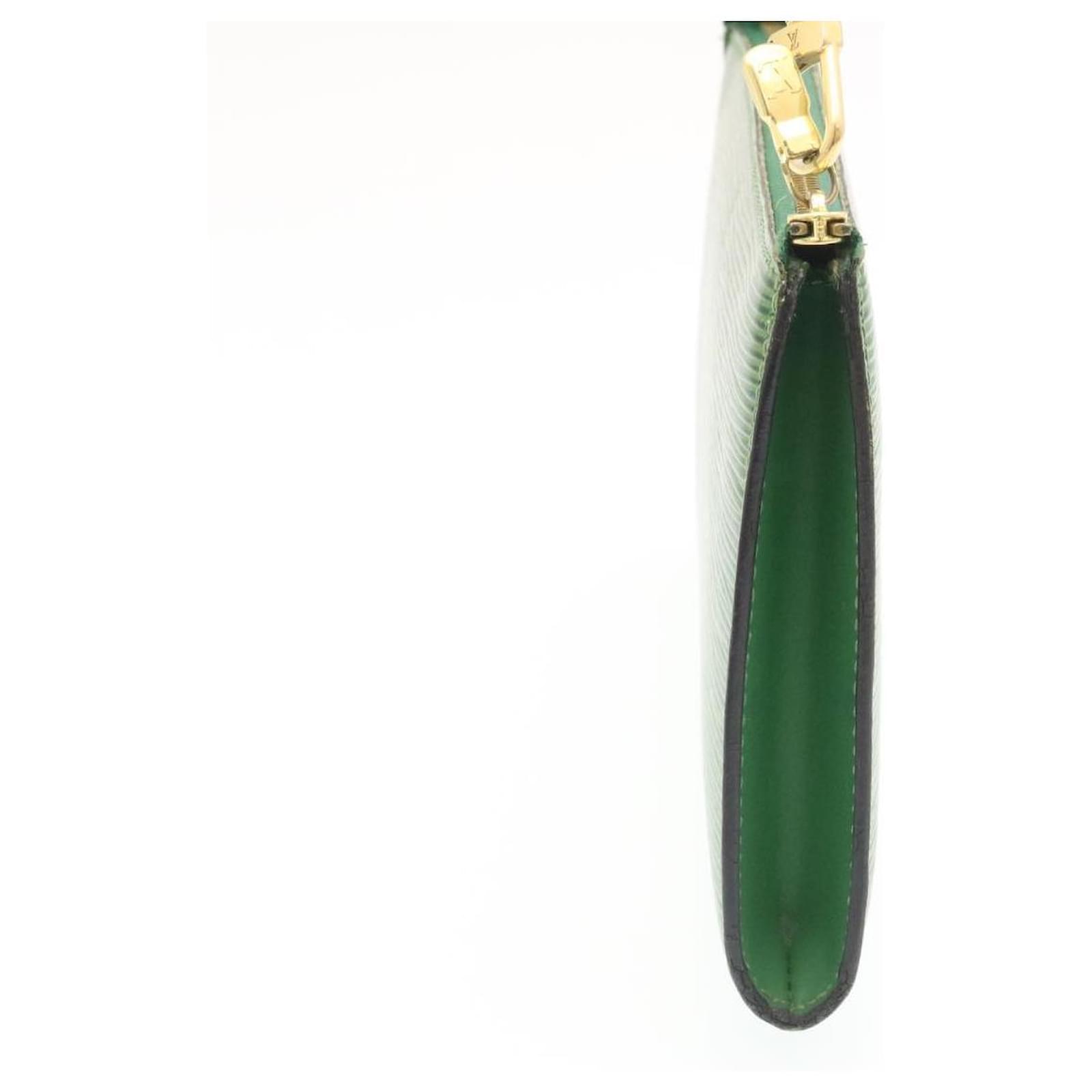 LOUIS VUITTON Epi Pochette Accessoires Pouch Green M52984 Auth pt530 Leather  ref.532551 - Joli Closet