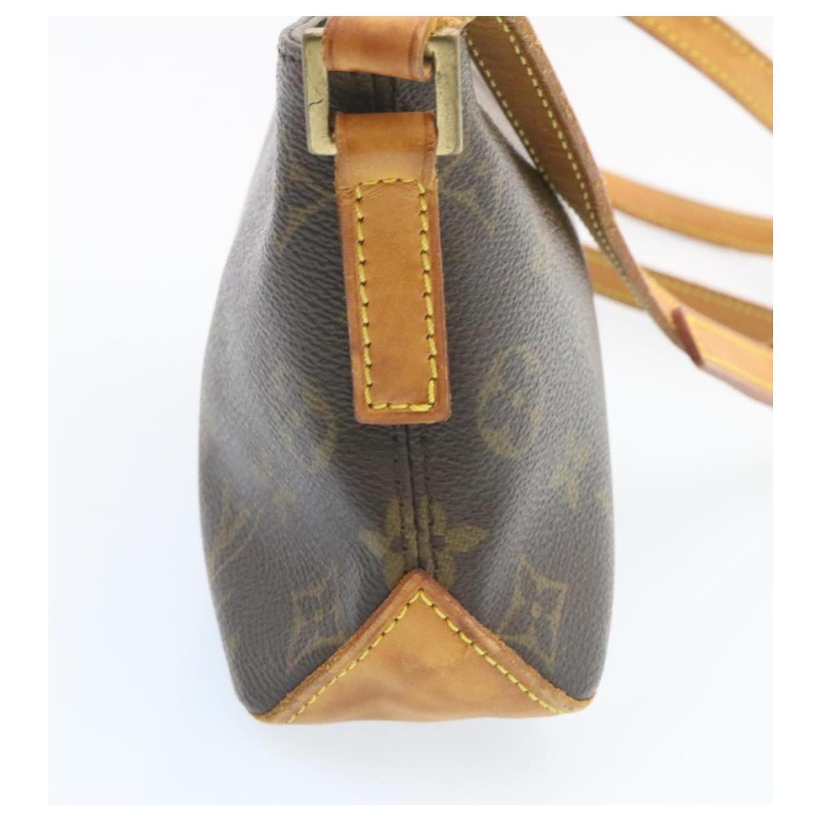 LOUIS VUITTON Monogram Trotteur Shoulder Bag M51240 LV Auth 27380 Cloth  ref.533471 - Joli Closet