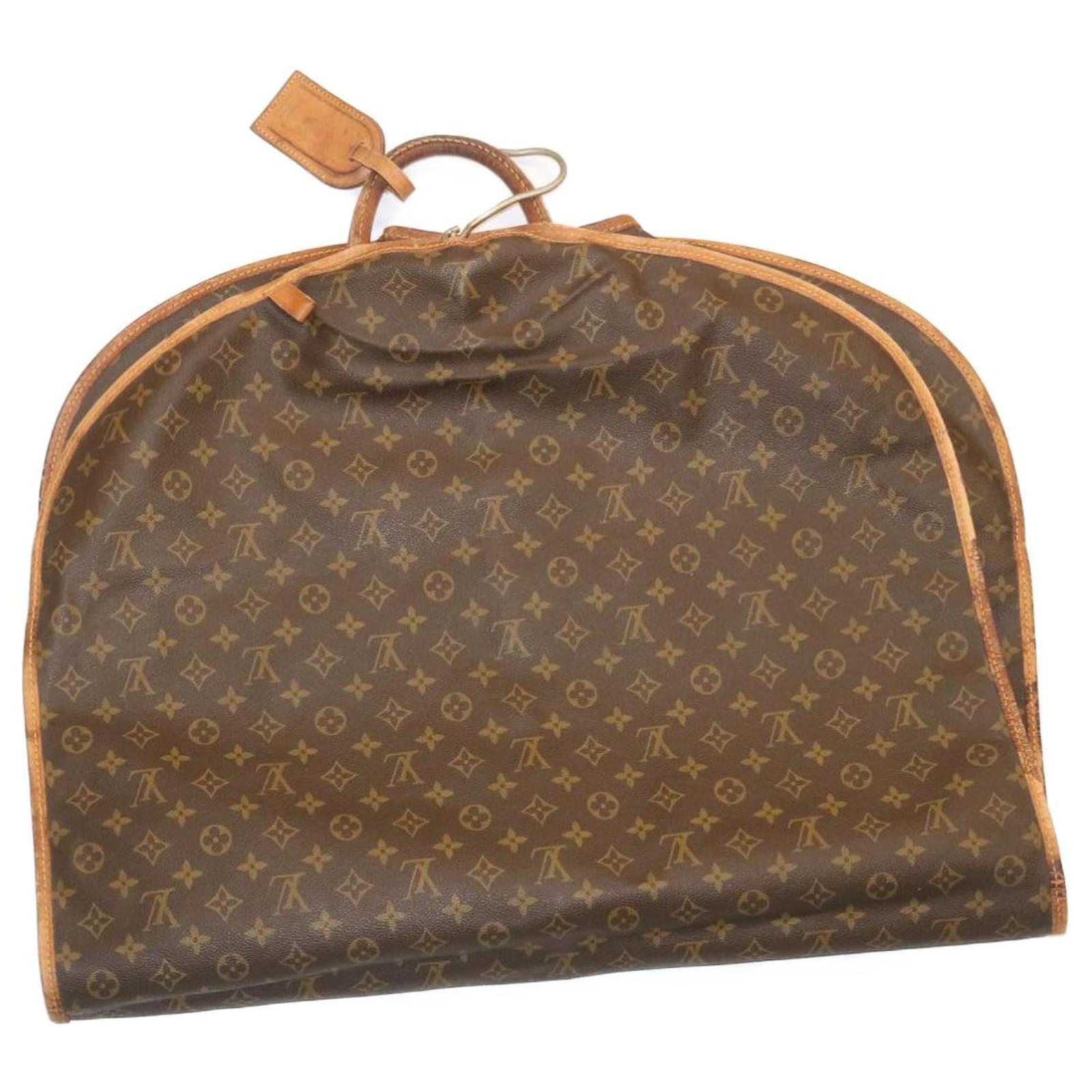 LOUIS VUITTON Monogram Garment Cover 1293581