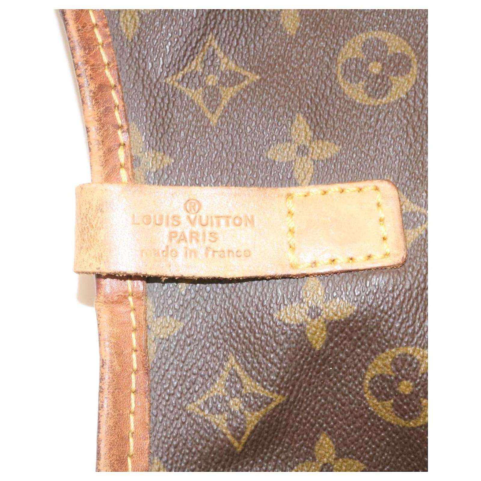 LOUIS VUITTON Monogram Garment Cover Sac De Port Mantoux M23542 LV 19235  Cloth ref.271180 - Joli Closet