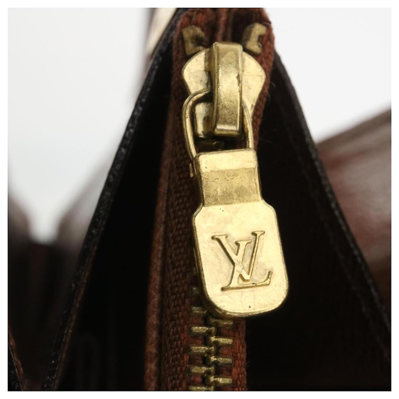 LOUIS VUITTON Monogram Sac Dauphine Shoulder Bag Vintage M51410 LV