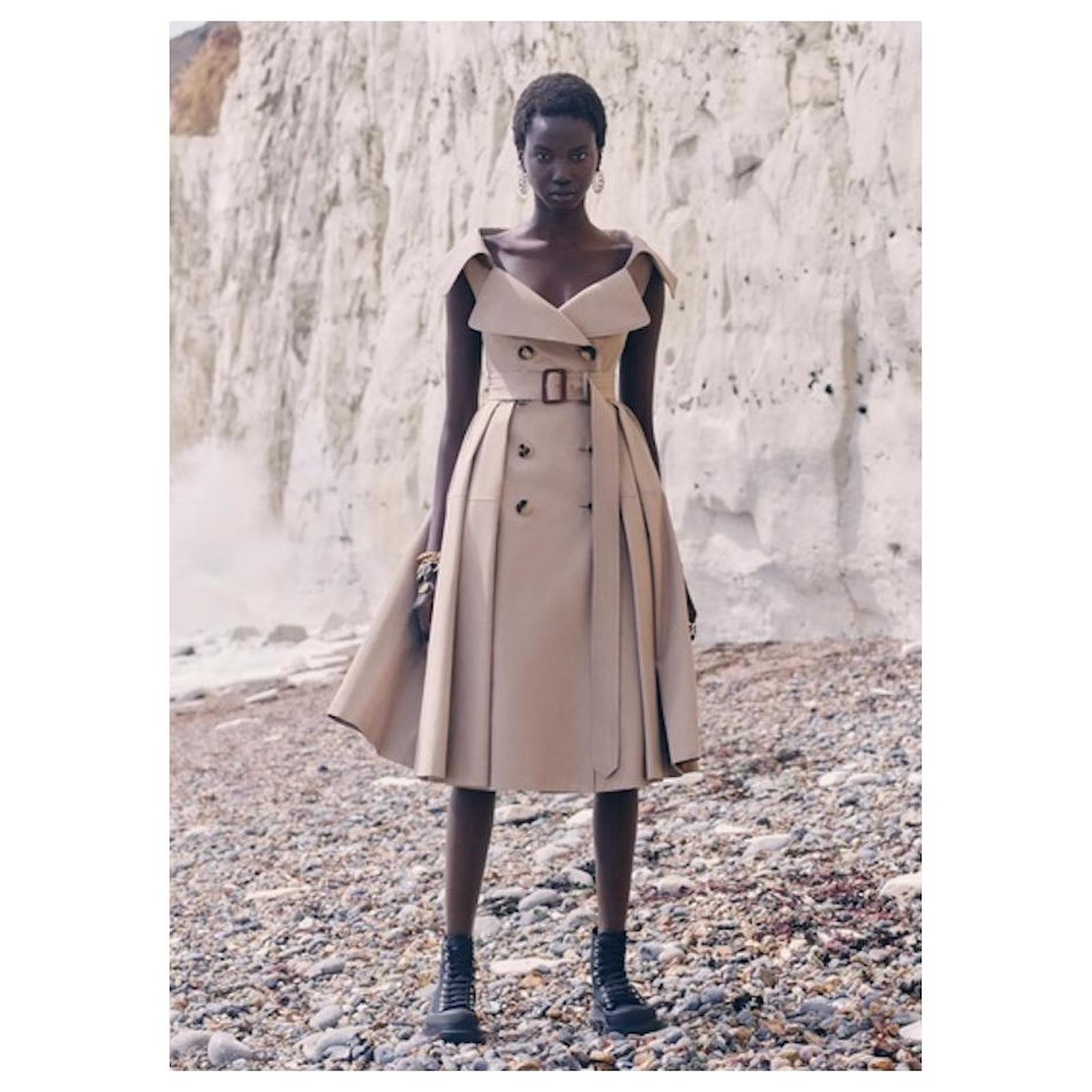 alexander mcqueen beige dress Silk mid-length dress