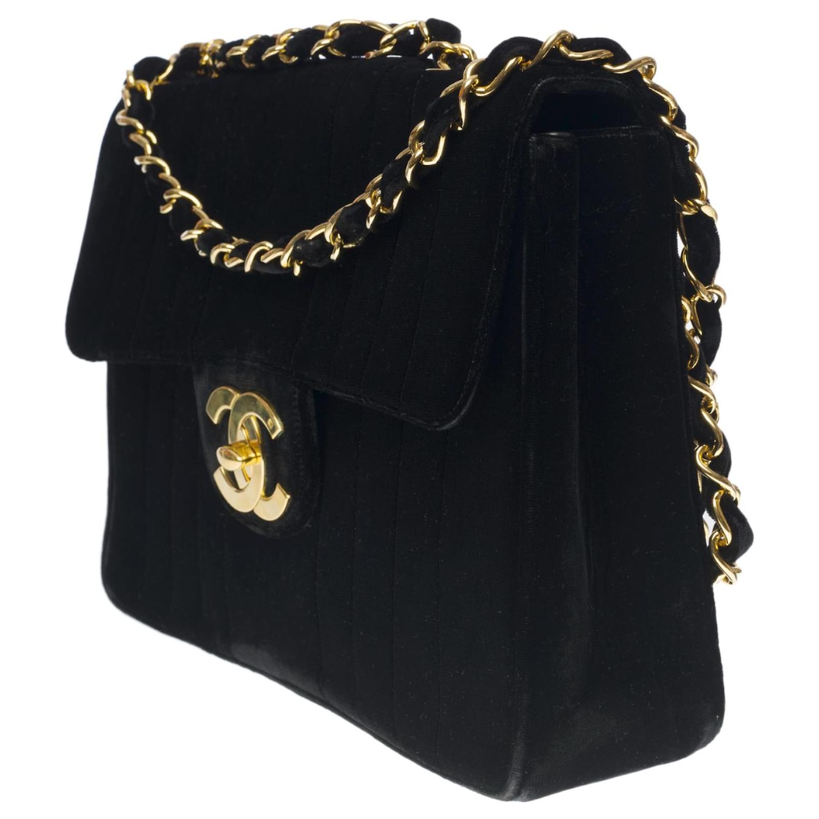 Velvet Pattina Bag With Gold Chain