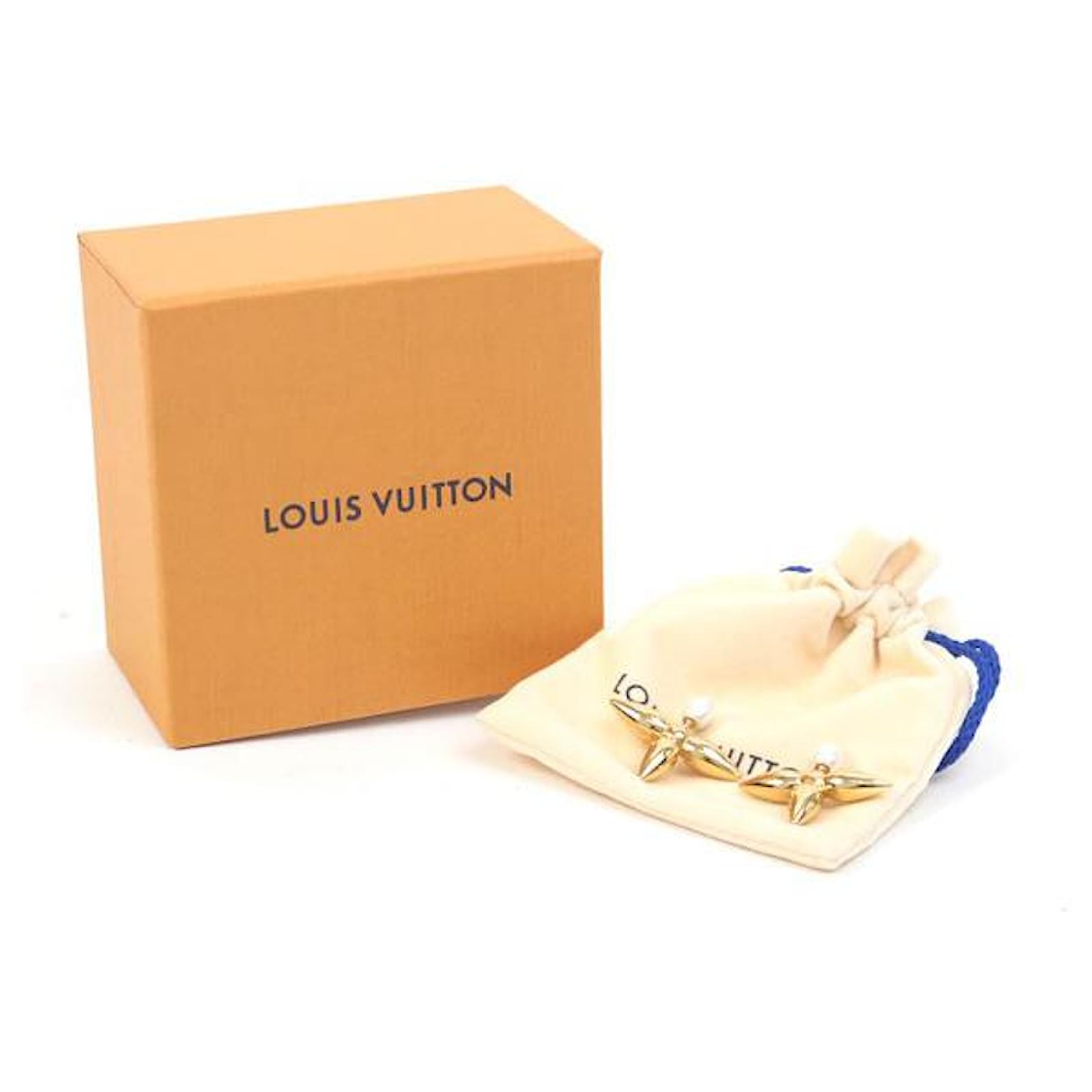 Creolen „Monogramm“ von Louis Vuitton Gelbes Gold Perle ref.941004 - Joli  Closet