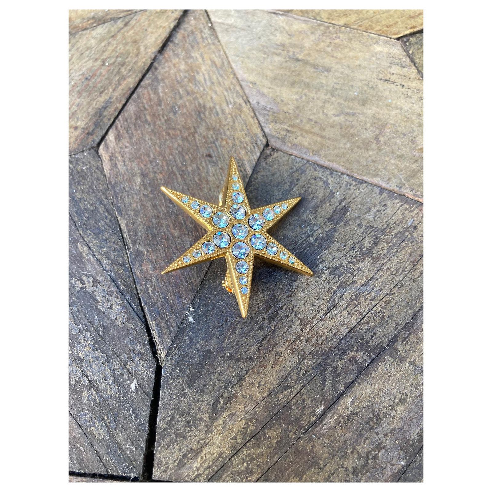 Broche Ancienne étoile Avec Strass - Métal - Occasion Bon état
