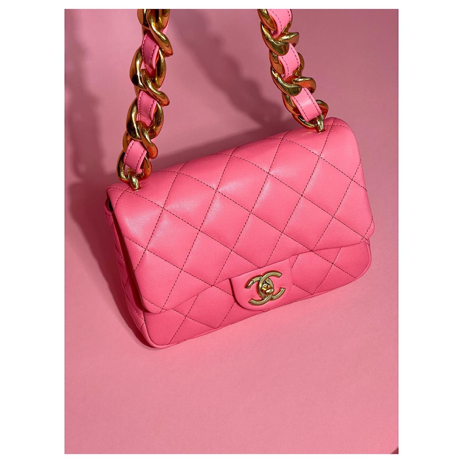 Timeless Chanel Chunky Chain Funky Town Flap Bag. Pink Leather  -  Joli Closet