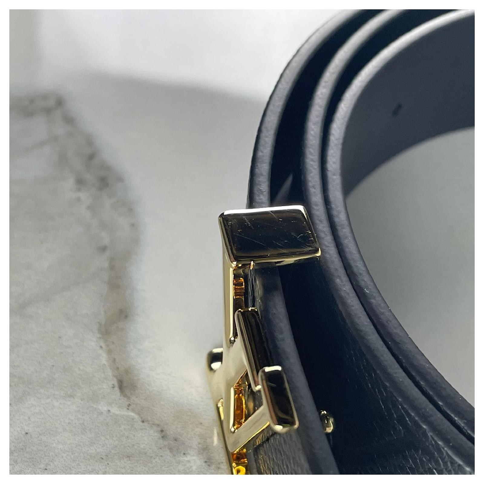 Louis Vuitton LV Iconic Belt 30 mm Reversible Black Leather ref.538639 -  Joli Closet