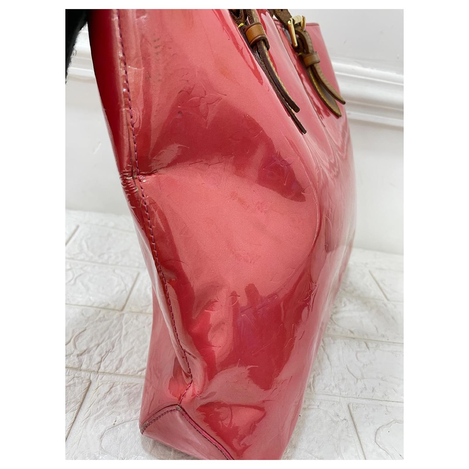 Louis Vuitton Vernis tote bag Patent leather ref.538661 - Joli Closet